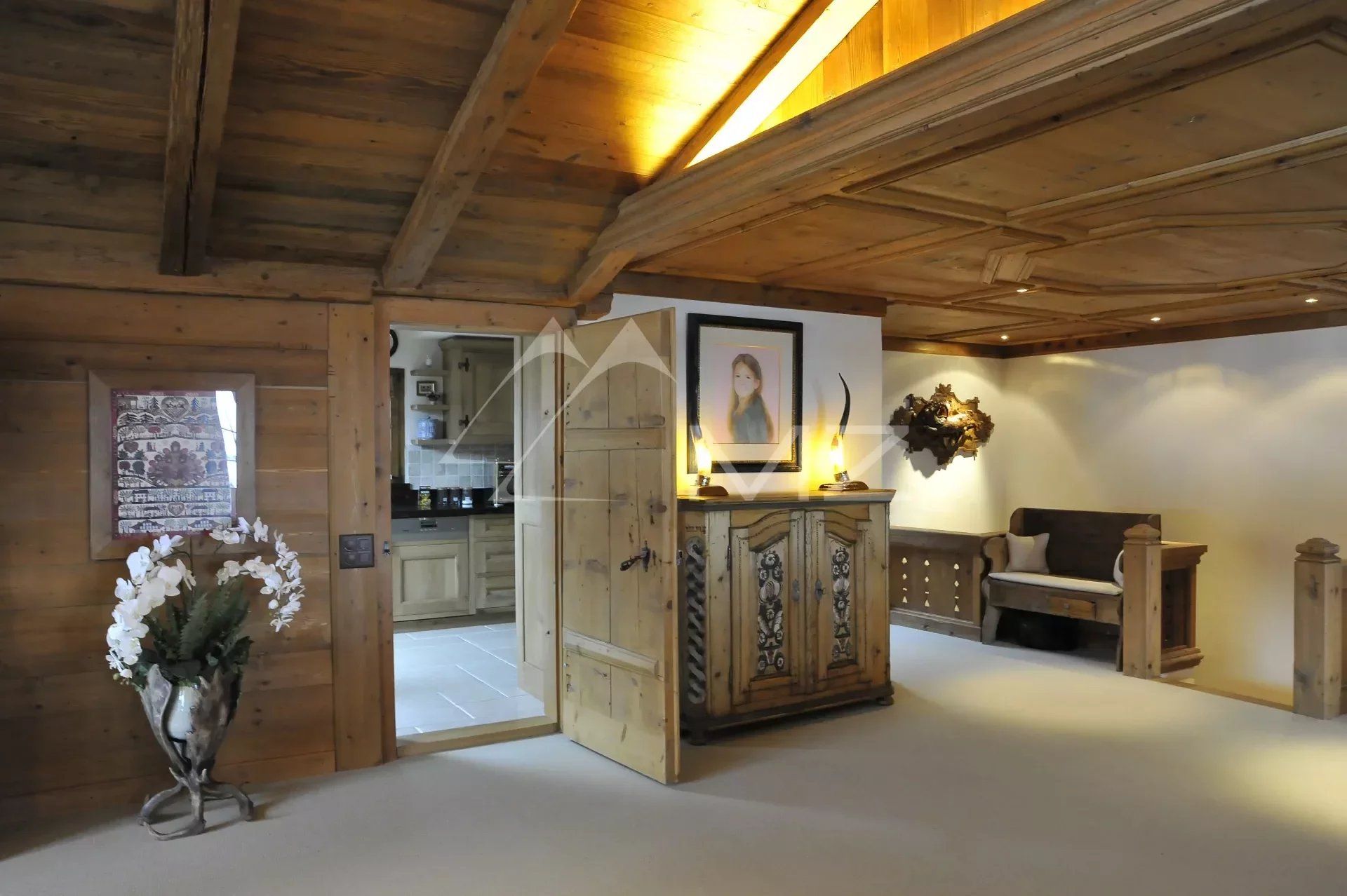 Condominium in Gstaad, Verwaltungskreis Obersimmental-Saanen 11847234