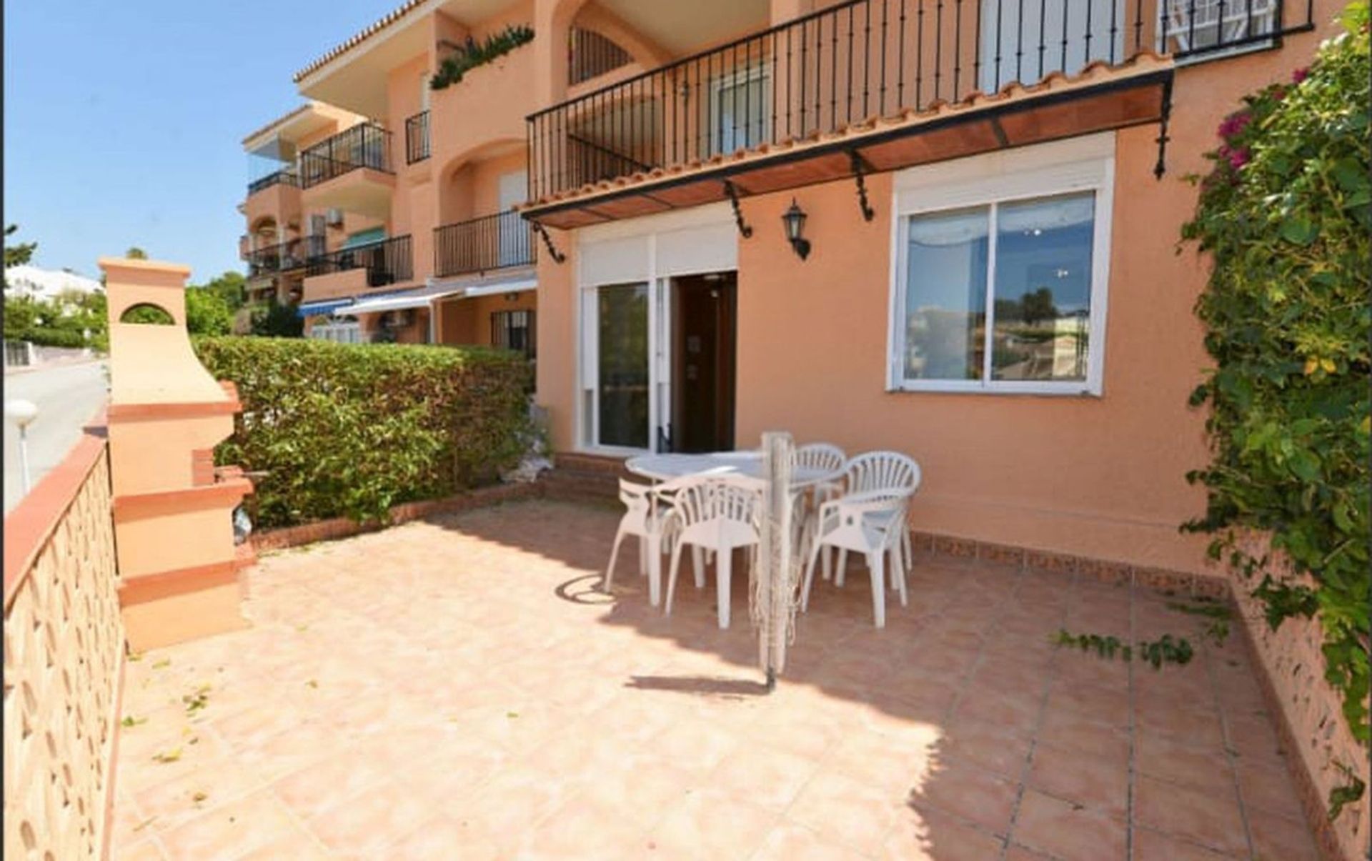 Condominium in Las Lagunas, Andalusia 11849031