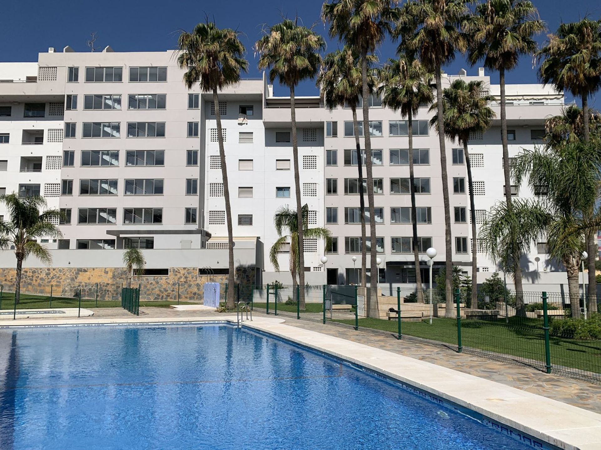 Osakehuoneisto sisään Fuengirola, Andalucía 11849040