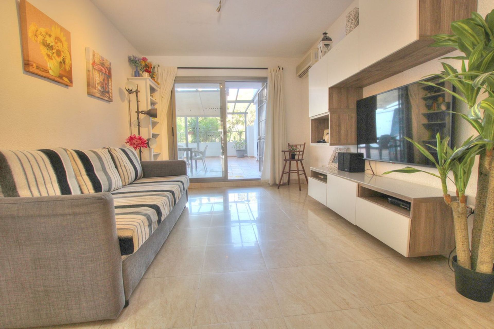 Condominium dans Fuengirola, Andalousie 11849040