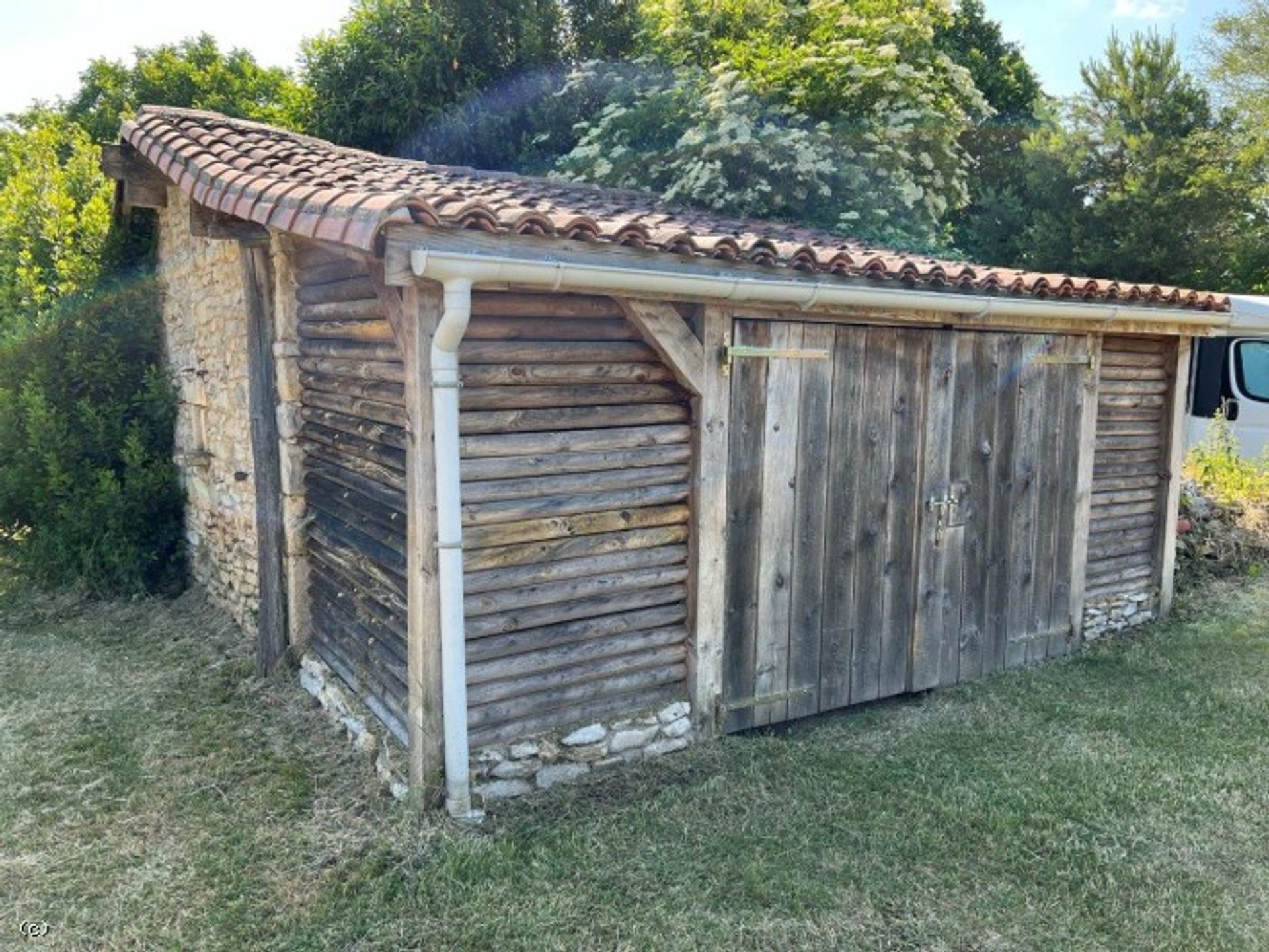 rumah dalam Charroux, Nouvelle-Aquitaine 11849419