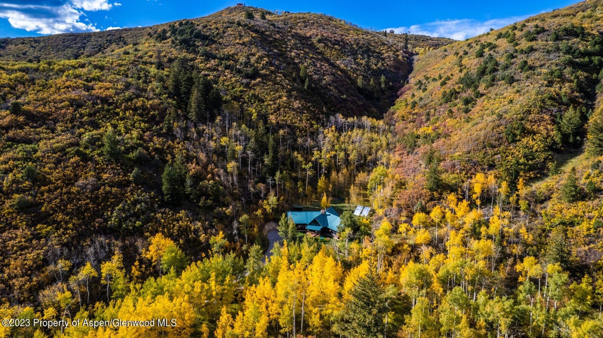 House in New Castle, Colorado 11850430