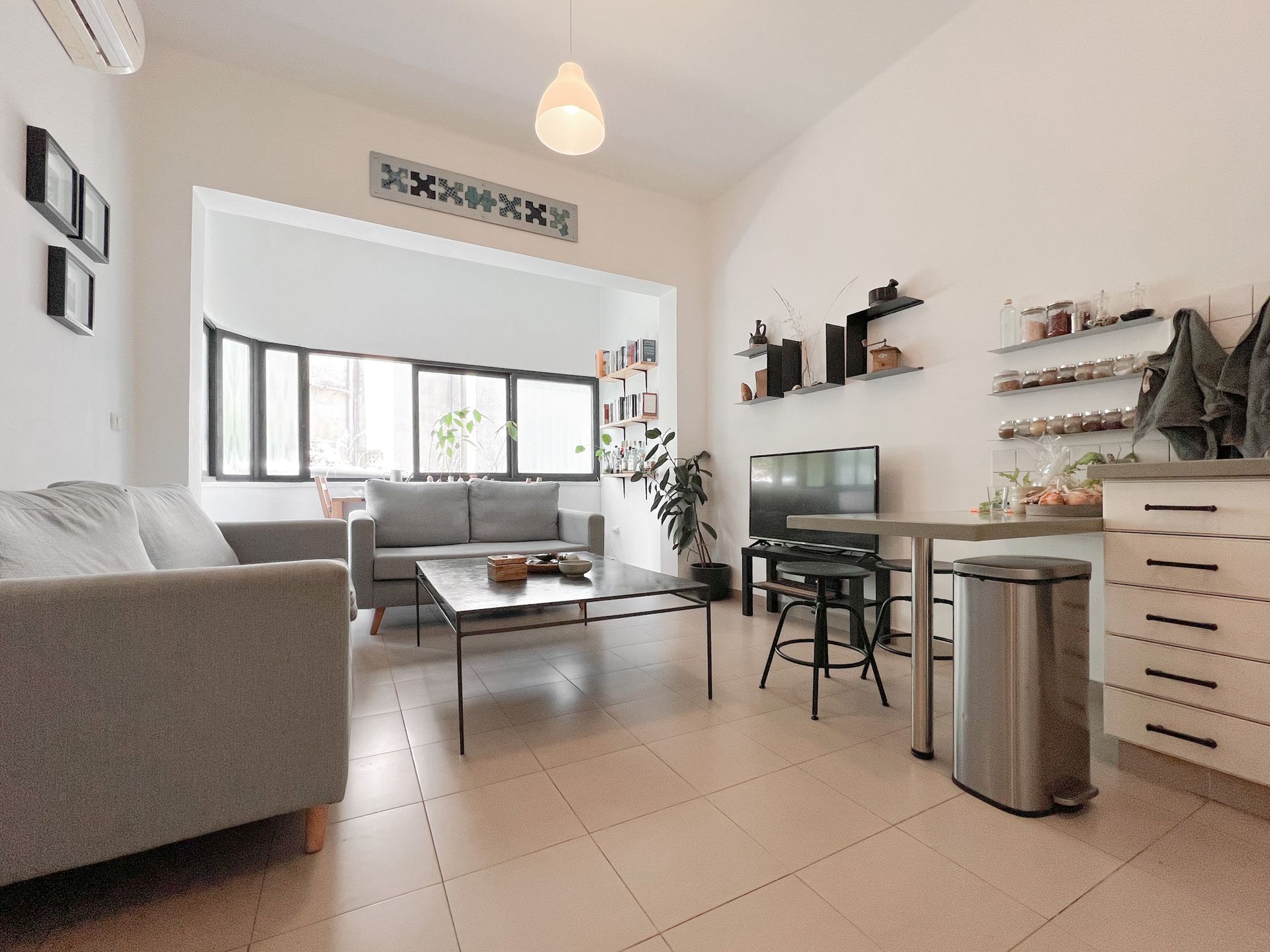 Osakehuoneisto sisään Tel Aviv-Yafo, 6 Glikson Street 11851163