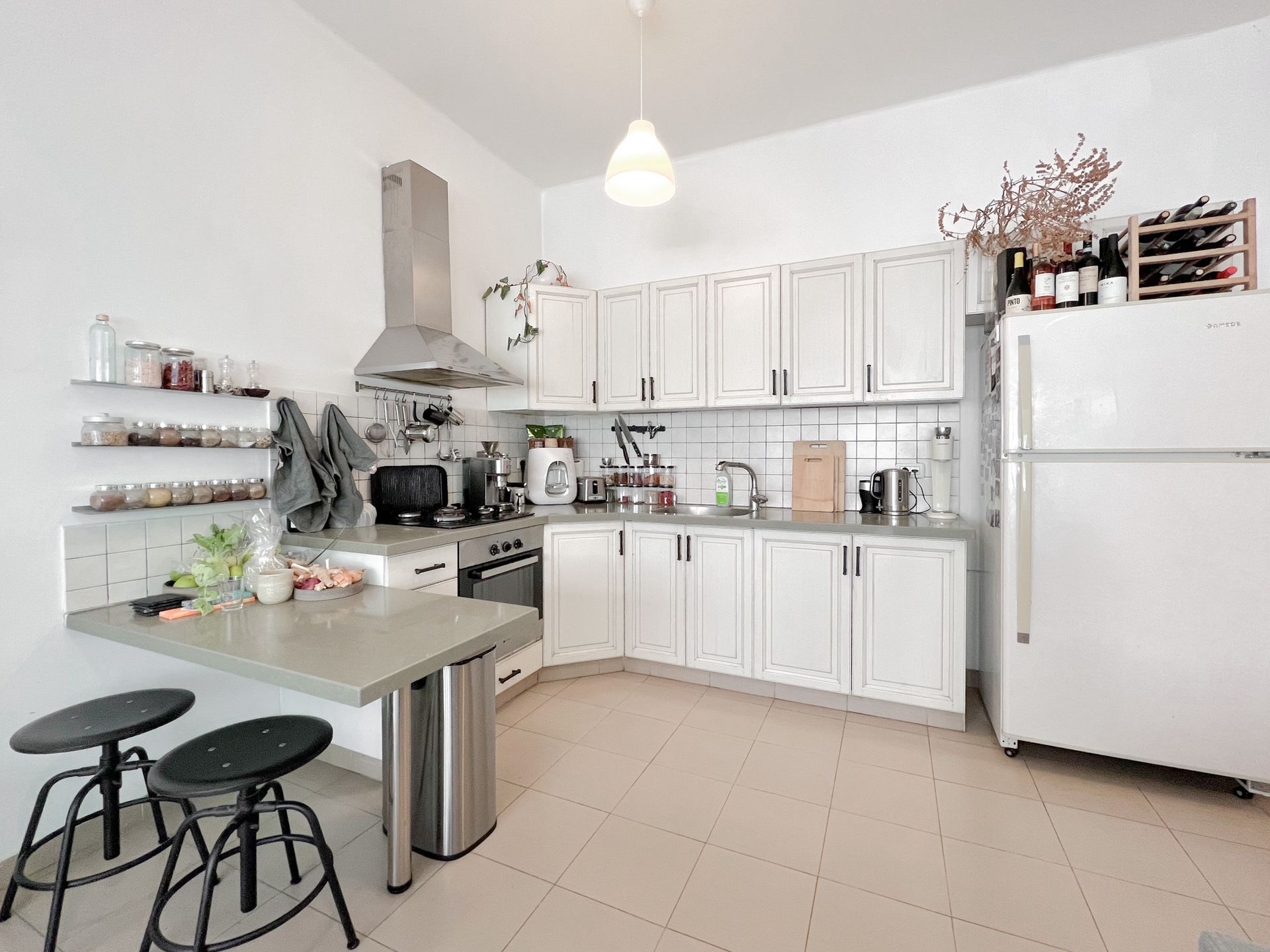 Osakehuoneisto sisään Tel Aviv-Yafo, 6 Glikson Street 11851163