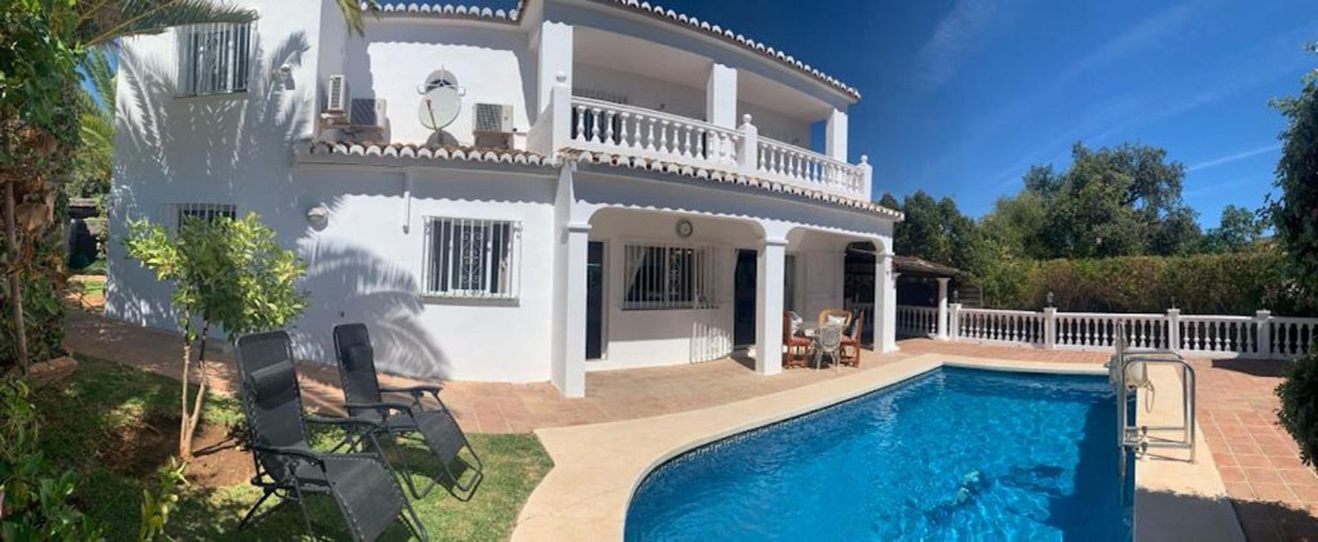 House in Sitio de Calahonda, Andalusia 11852604