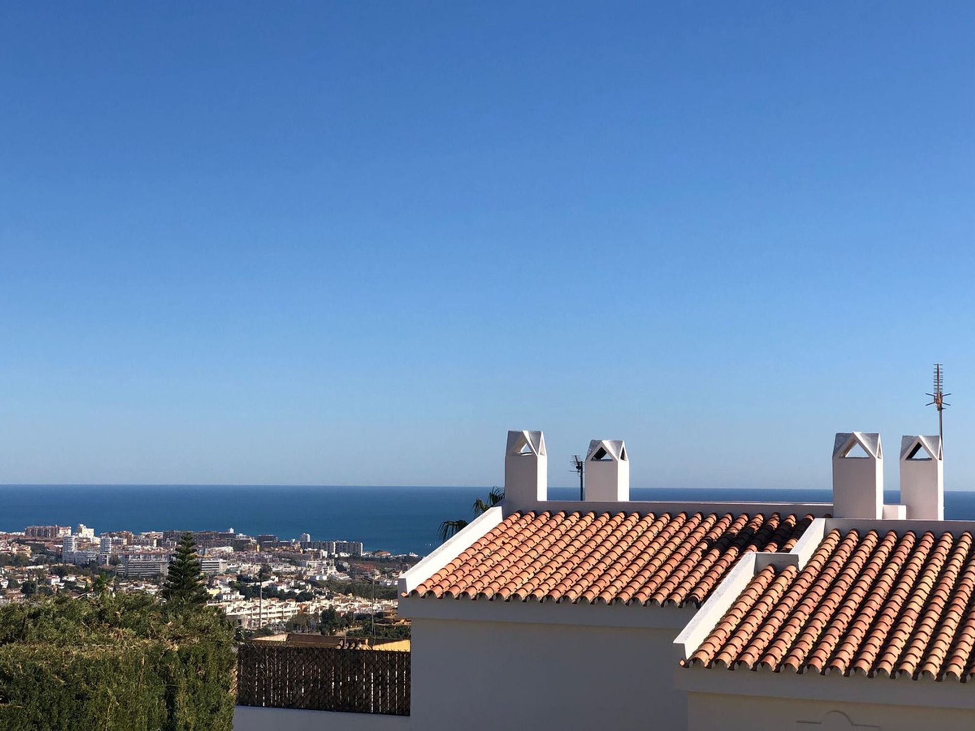 жилой дом в Benalmádena, Andalucía 11853055