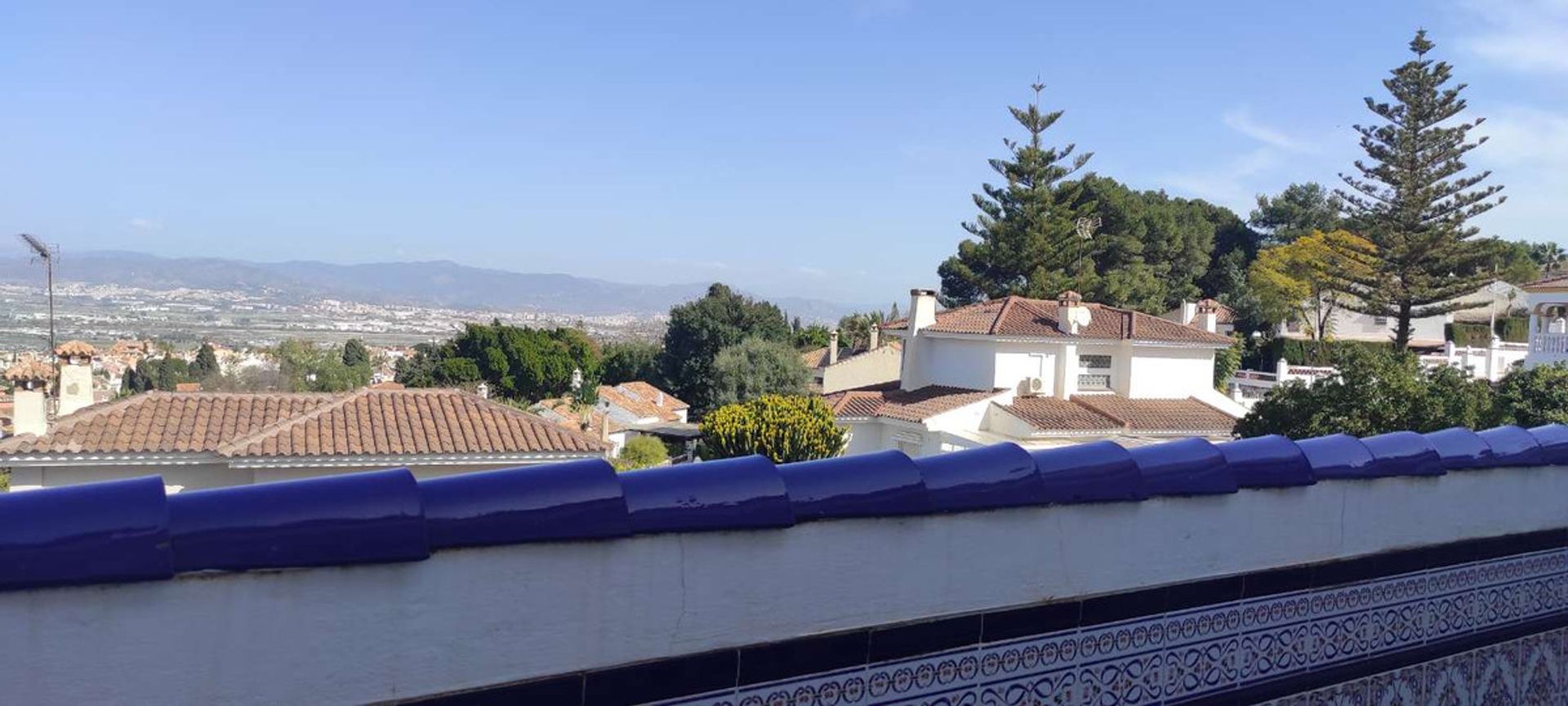 Rumah di Alhaurín de la Torre, Andalucía 11853060