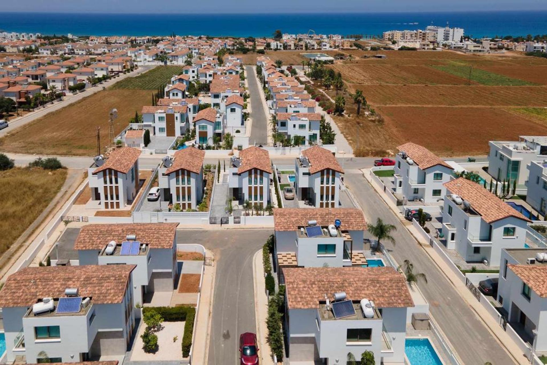 بيت في Paralimni, Famagusta 11854138