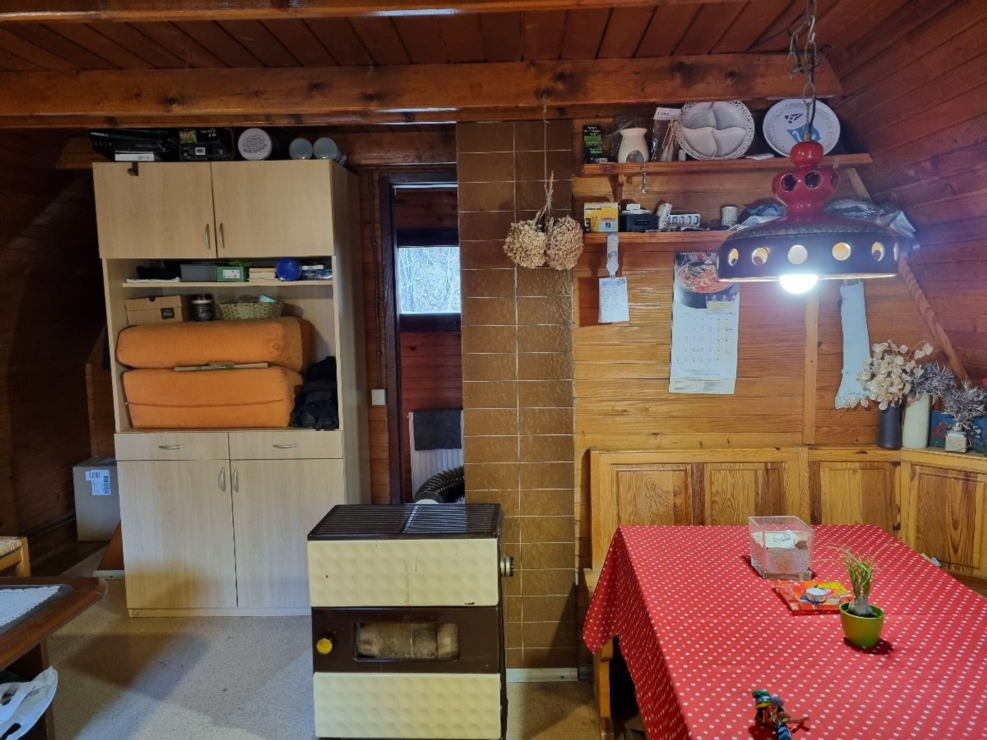 Sprzedaż detaliczna w Zagorje, Zagorje ob Savi 11854677