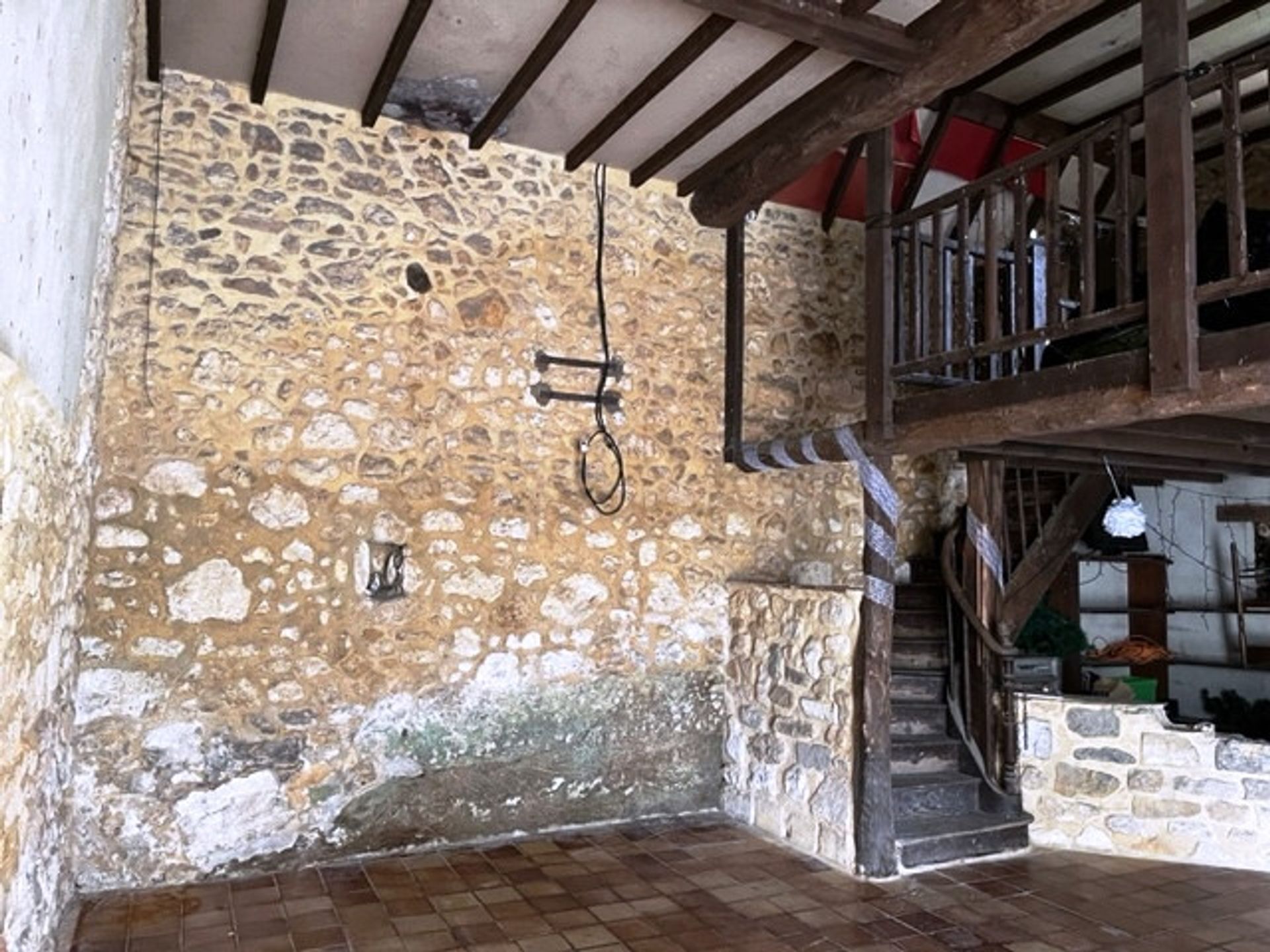 Huis in Queyssac, Nouvelle-Aquitaine 11855339