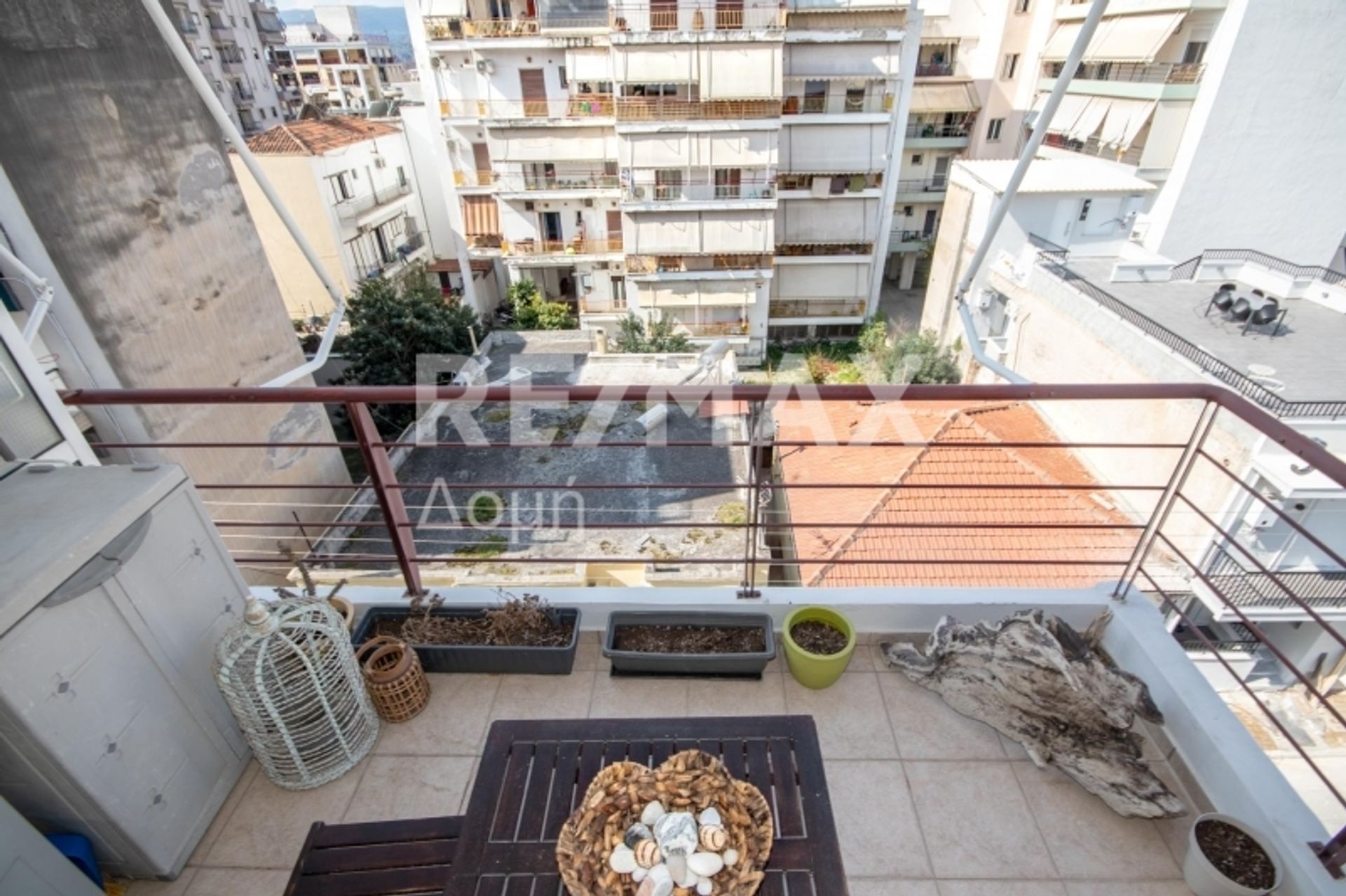 Condominium in Volos,  11857115