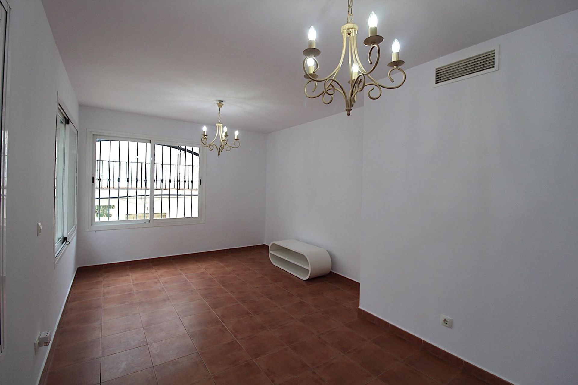 Condominium in San Pedro Alcántara, Andalucía 11857258