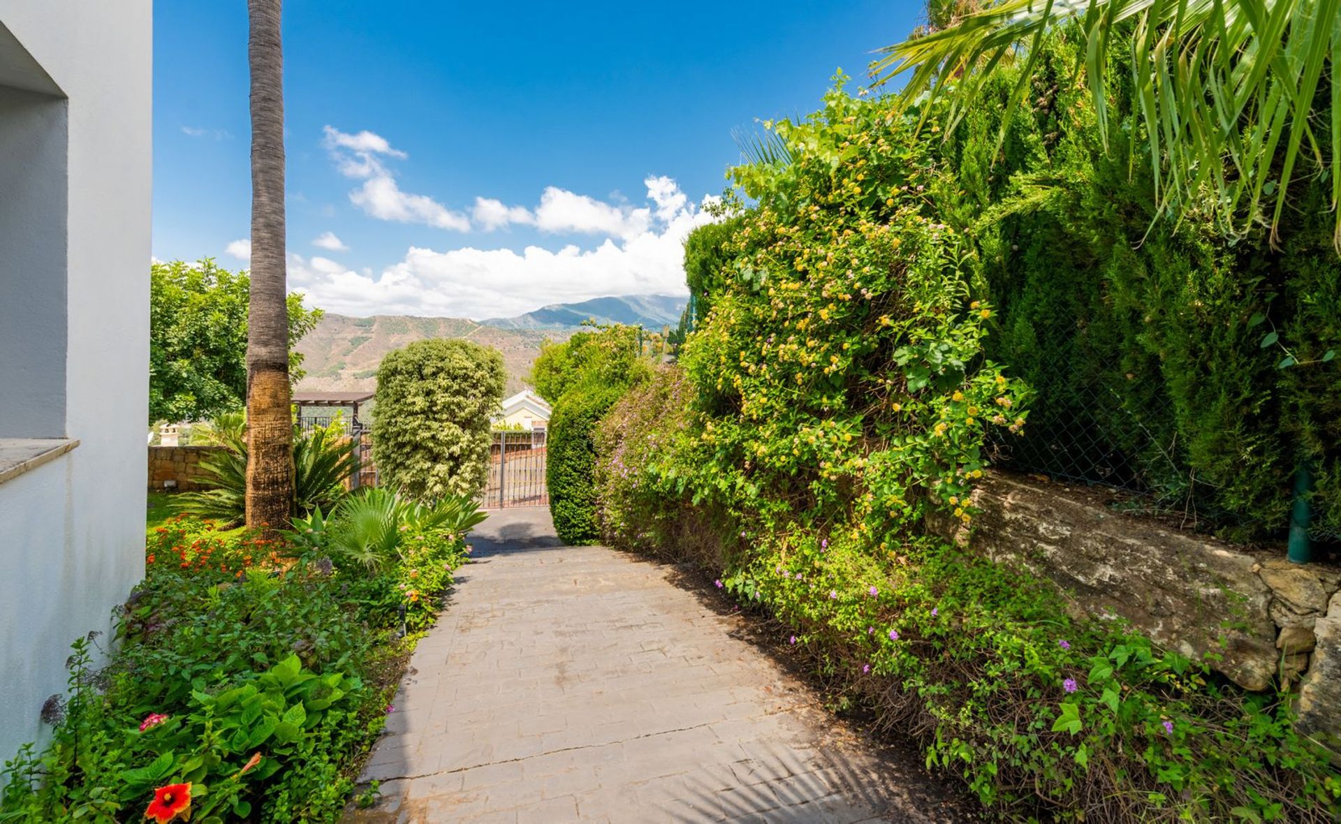 rumah dalam Istán, Andalucía 11857268