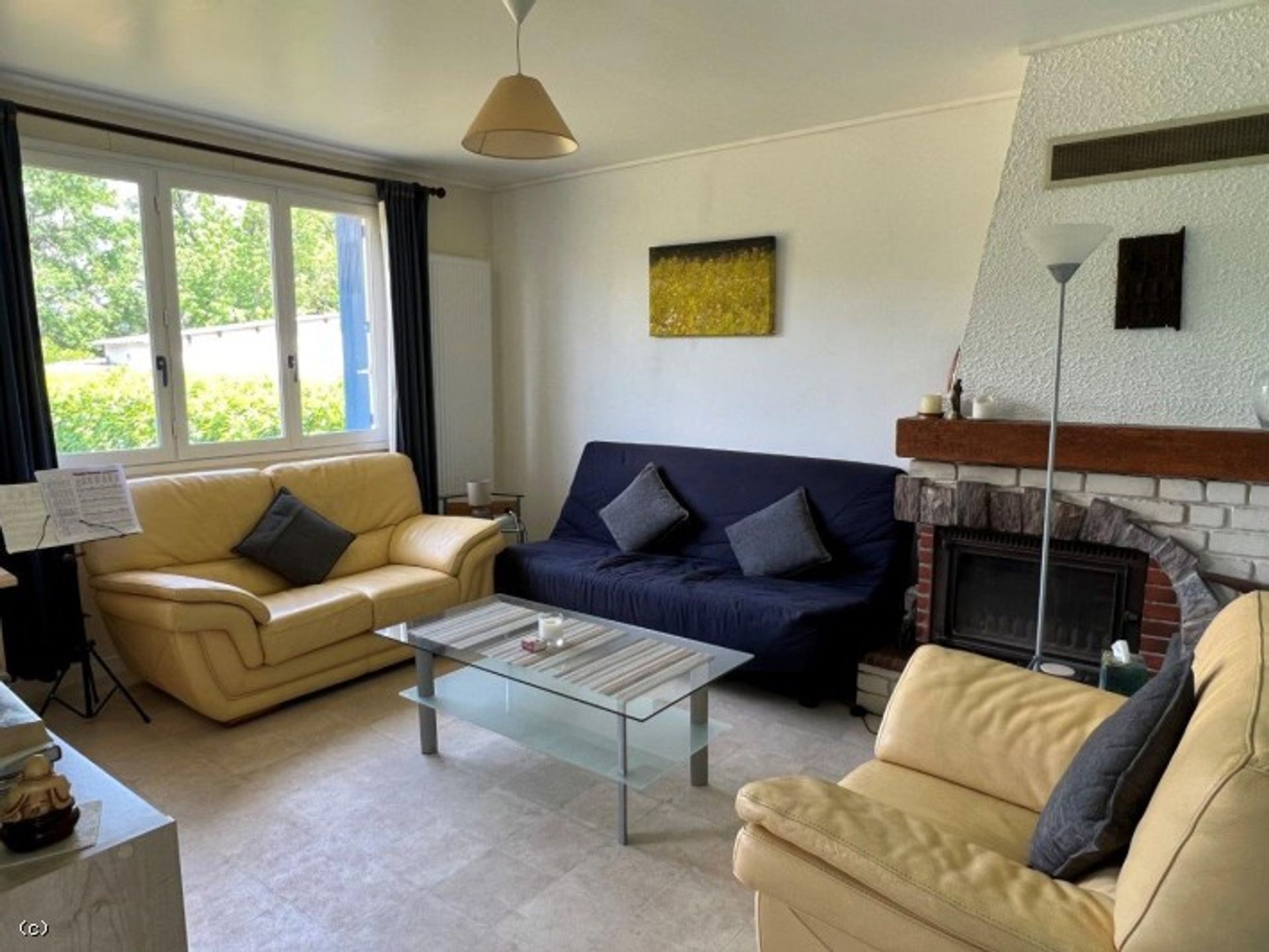 Condominium in Civray, Nouvelle-Aquitaine 11859225