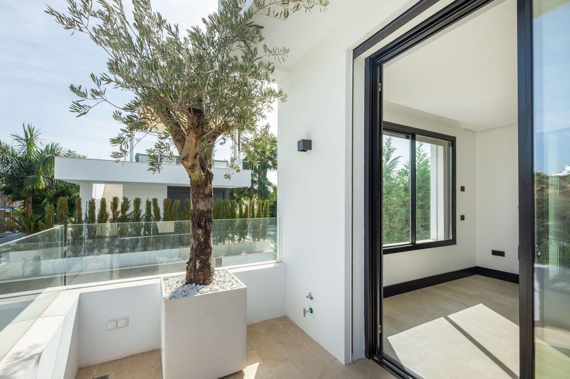 Haus im Marbella, Andalucía 11859255