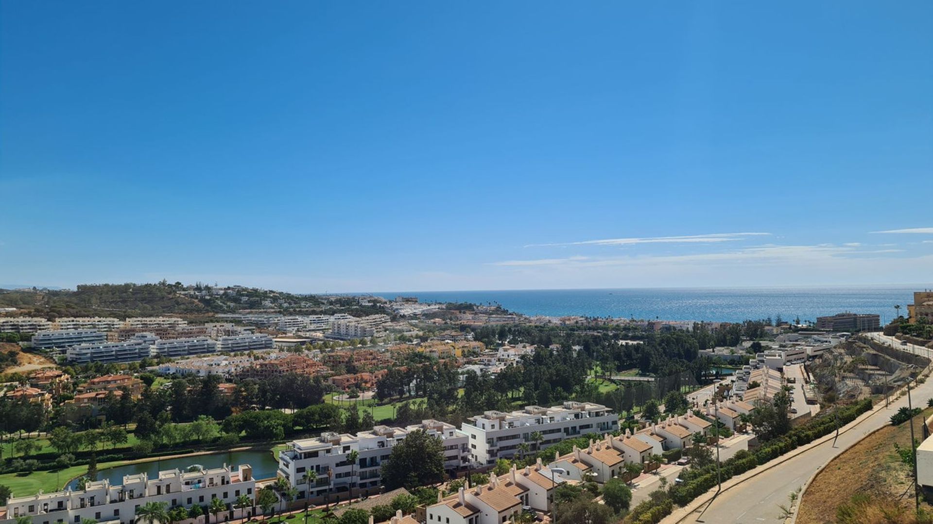 Condominium in Fuengirola, Andalusië 11862132