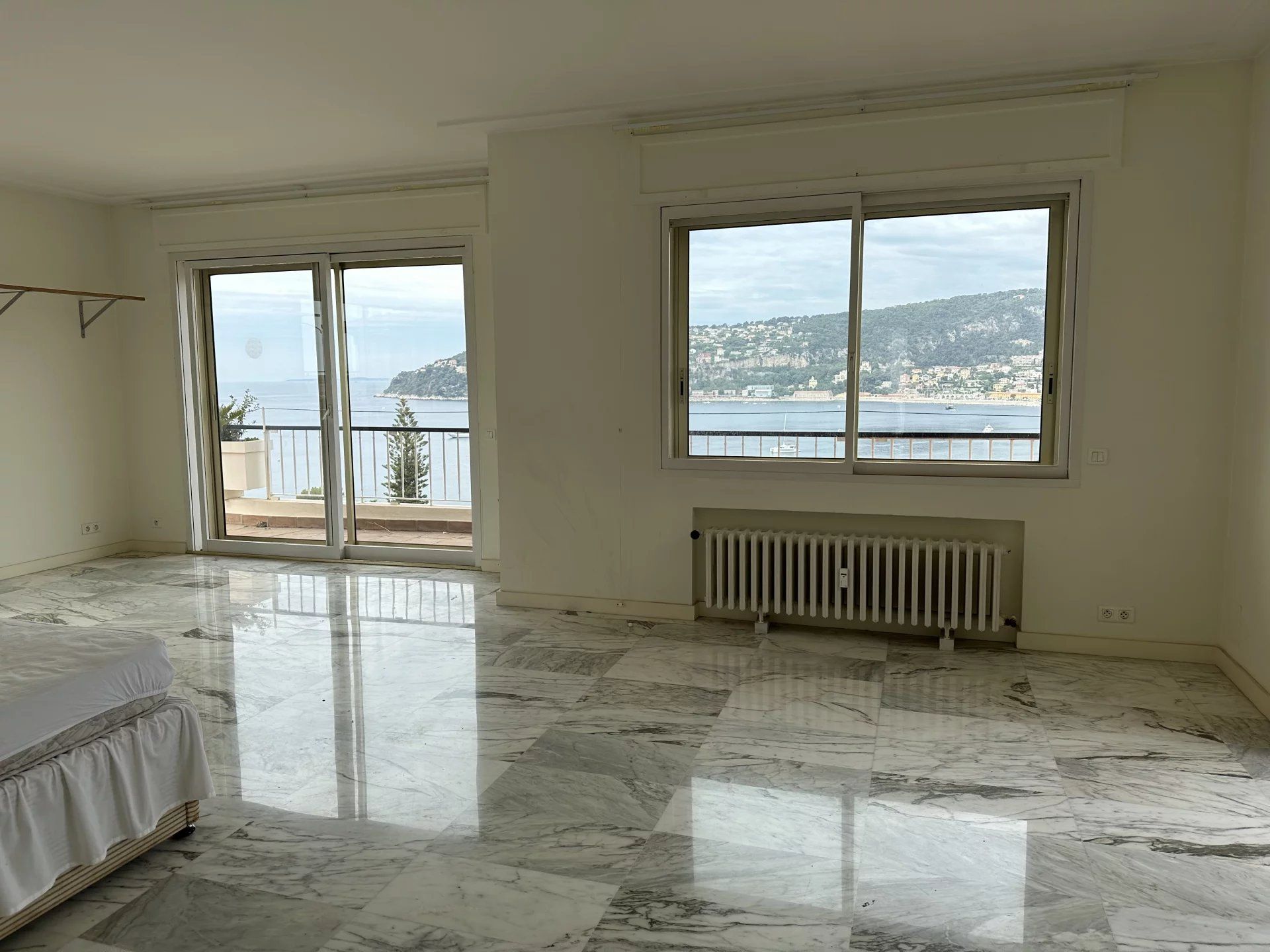 Condominio nel Villefranche-sur-Mer, Provence-Alpes-Côte d'Azur 11862463