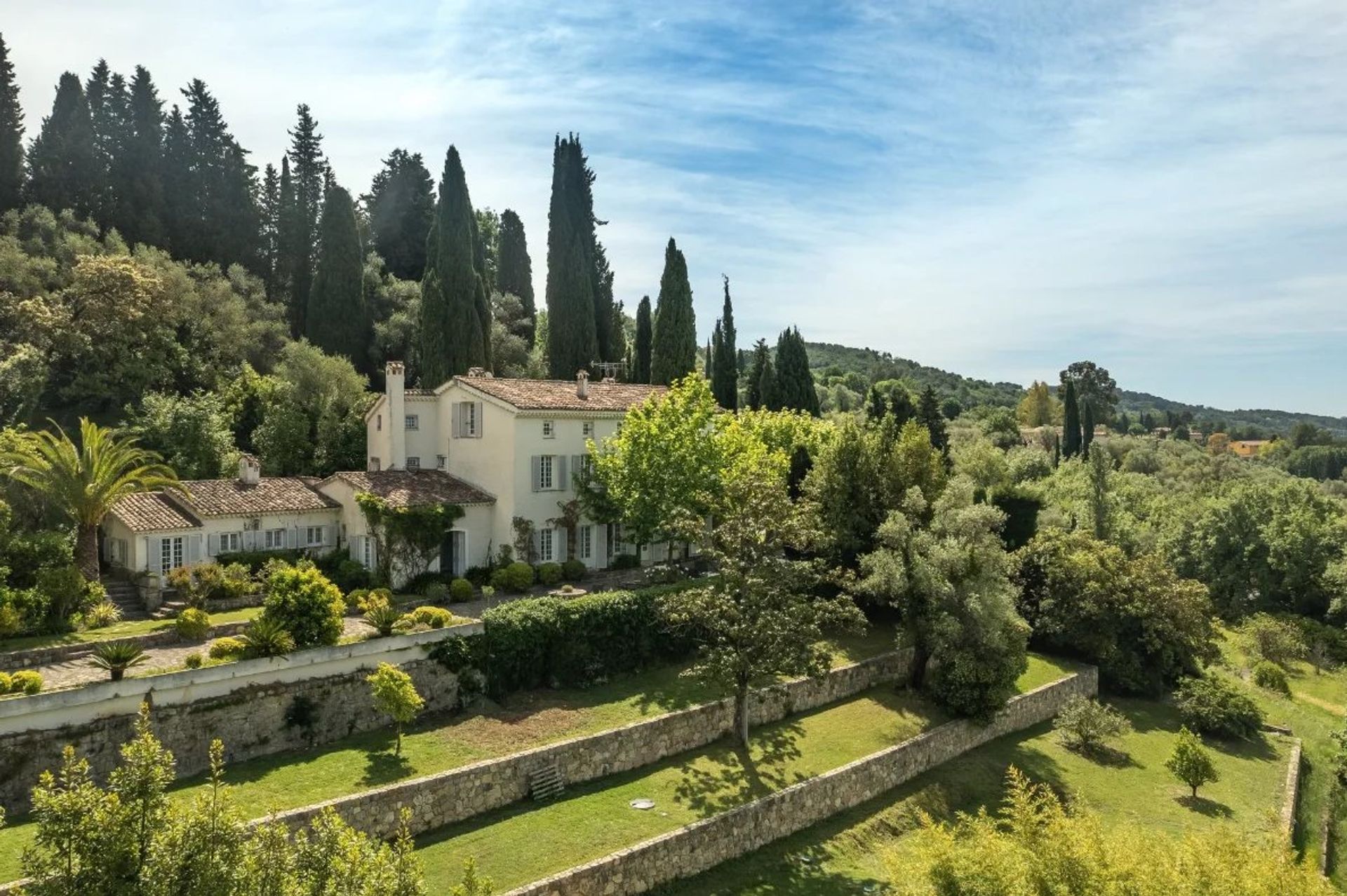 Hus i Grasse, Provence-Alpes-Côte d'Azur 11862736