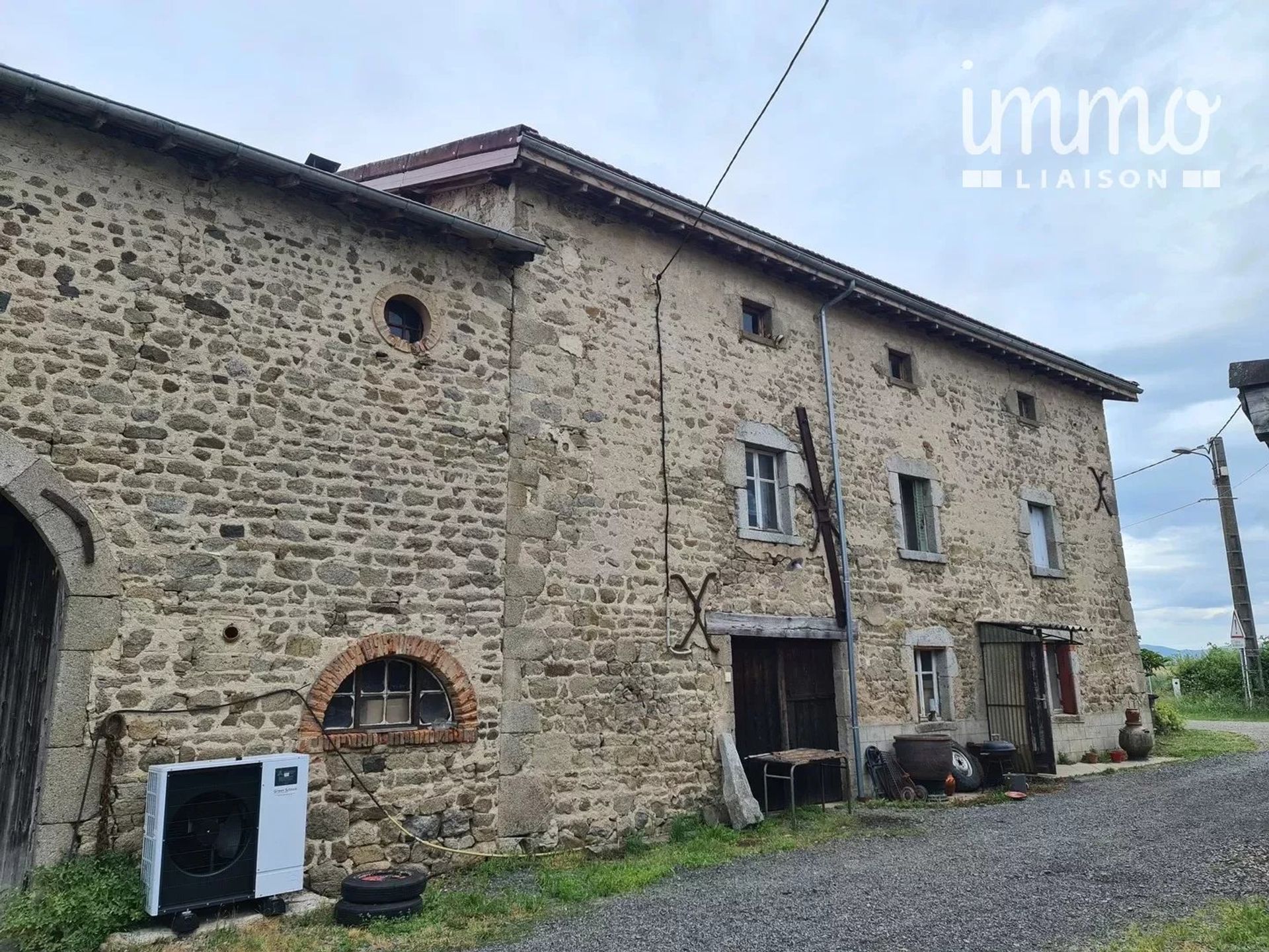 Hus i Courpière, Puy-de-Dôme 11863316