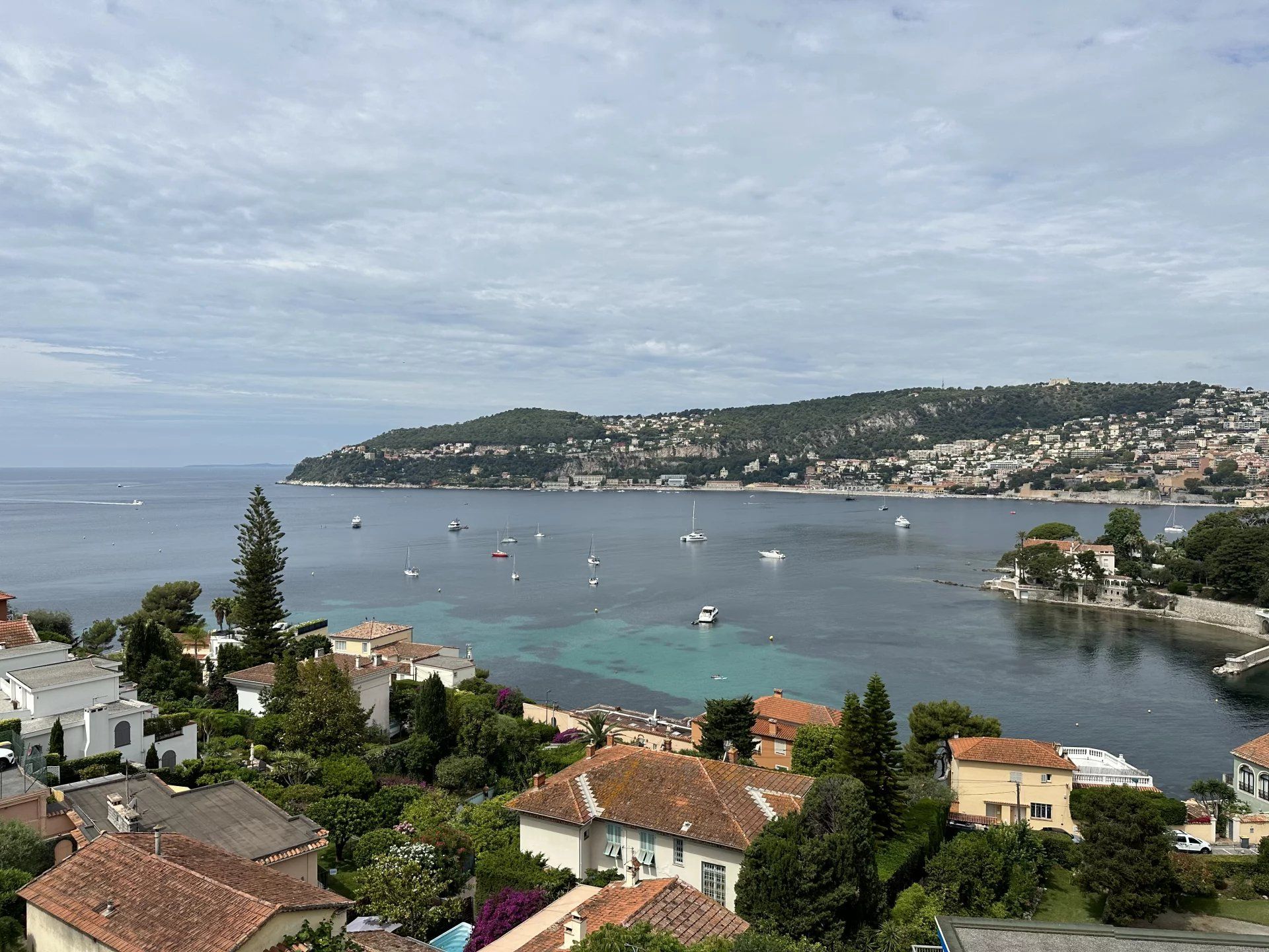 Condominio nel Villefranche-sur-Mer, Provenza-Alpi-Costa Azzurra 11864240