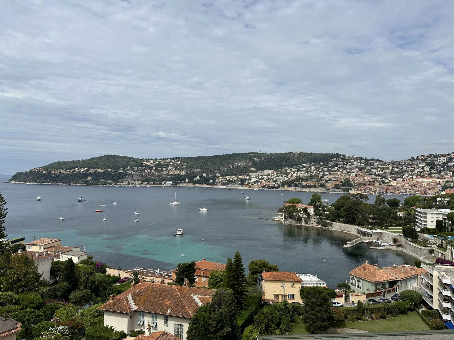 Condominium in Villefranche-sur-Mer, Provence-Alpes-Cote d'Azur 11864240