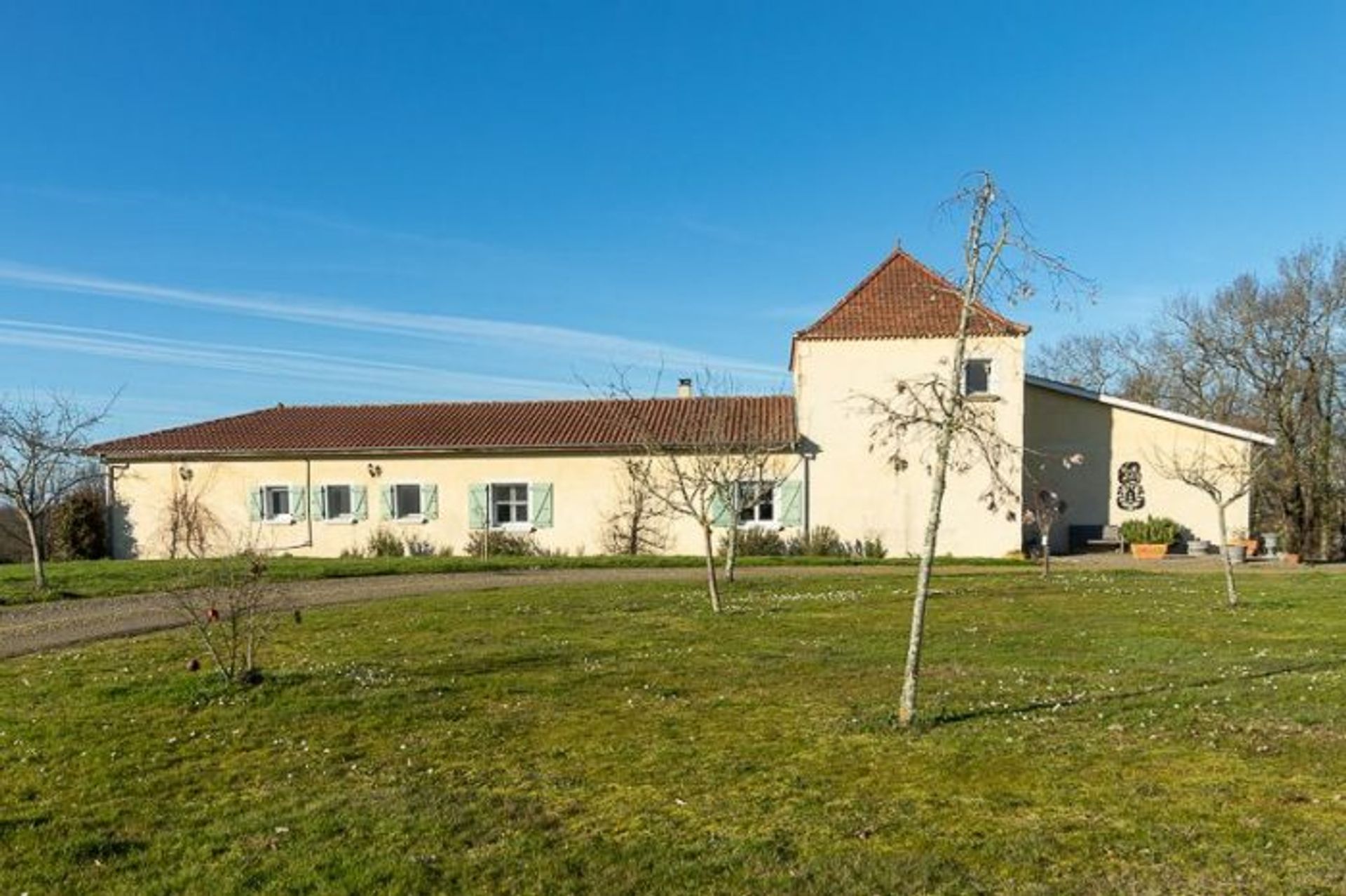 Hus i Plaisance, Occitanie 11864382