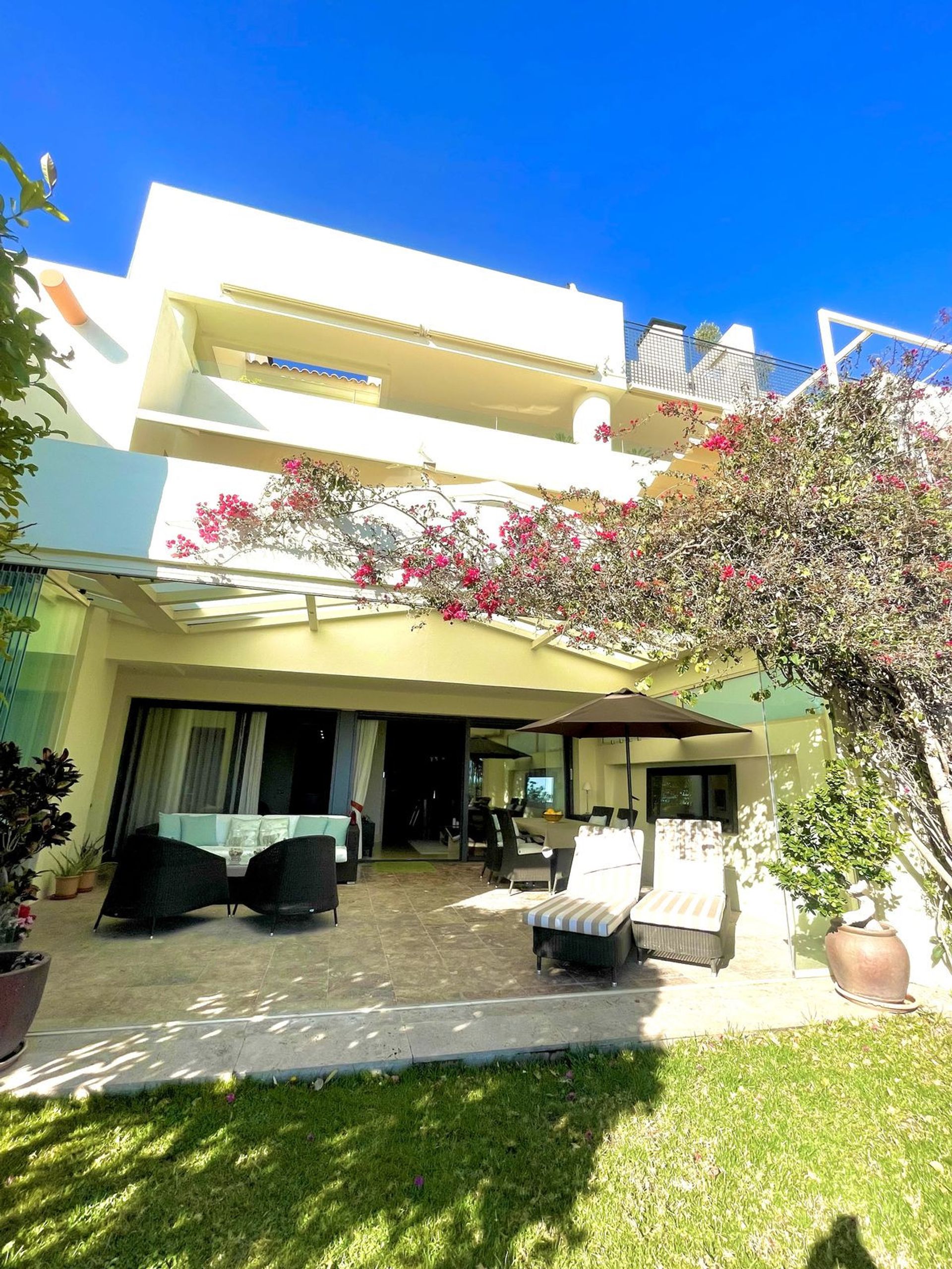 Condominium in Espinosa de los Monteros, Castille-Leon 11864521