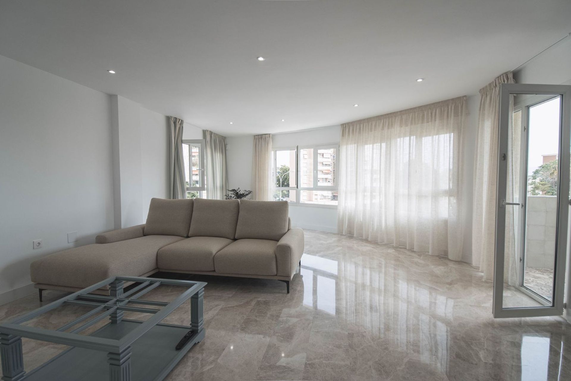 Condominium dans Torremolinos, Andalousie 11865068