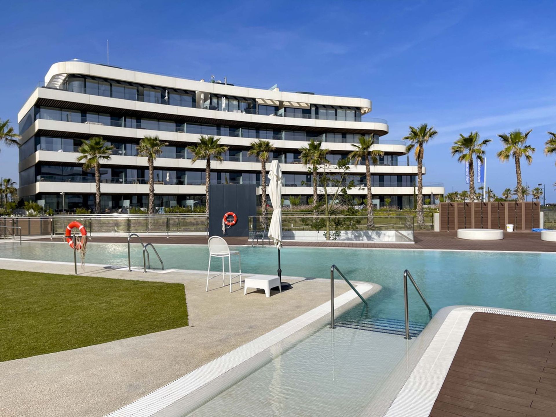 Condominio en , Andalusia 11865096