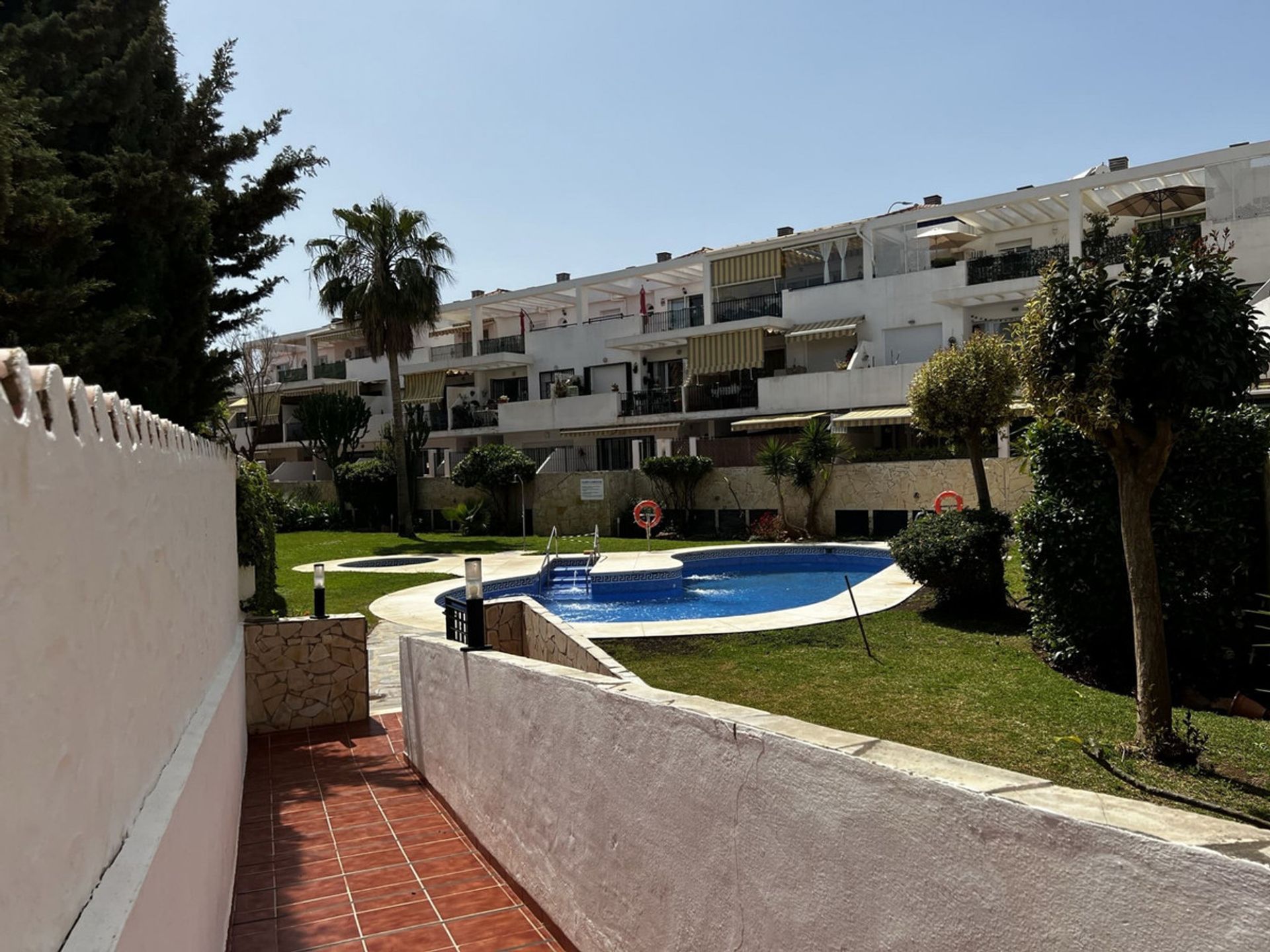 Condominio en , Andalusia 11865128