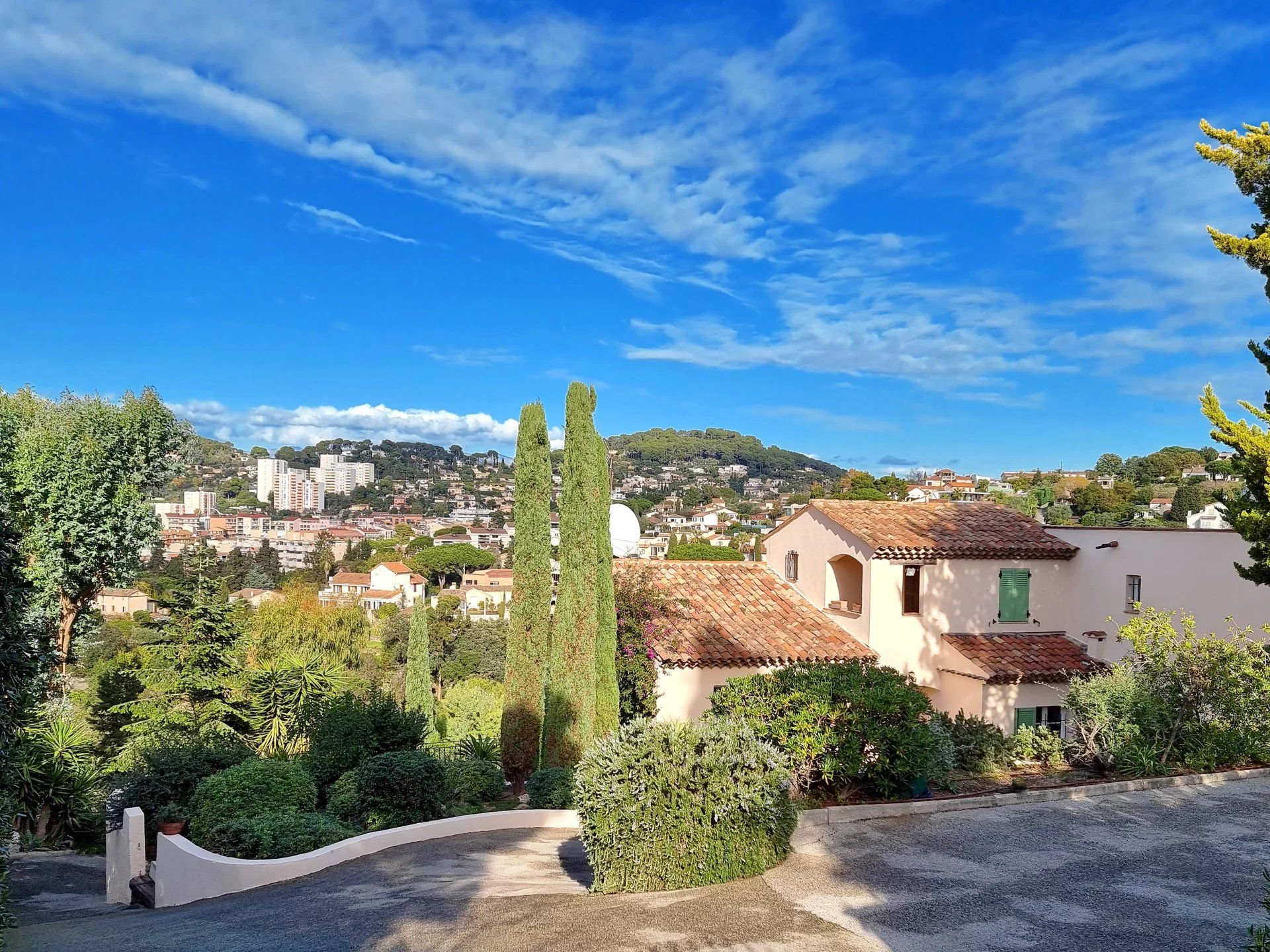 Haus im Vallauris, Provence-Alpes-Côte d'Azur 11865865