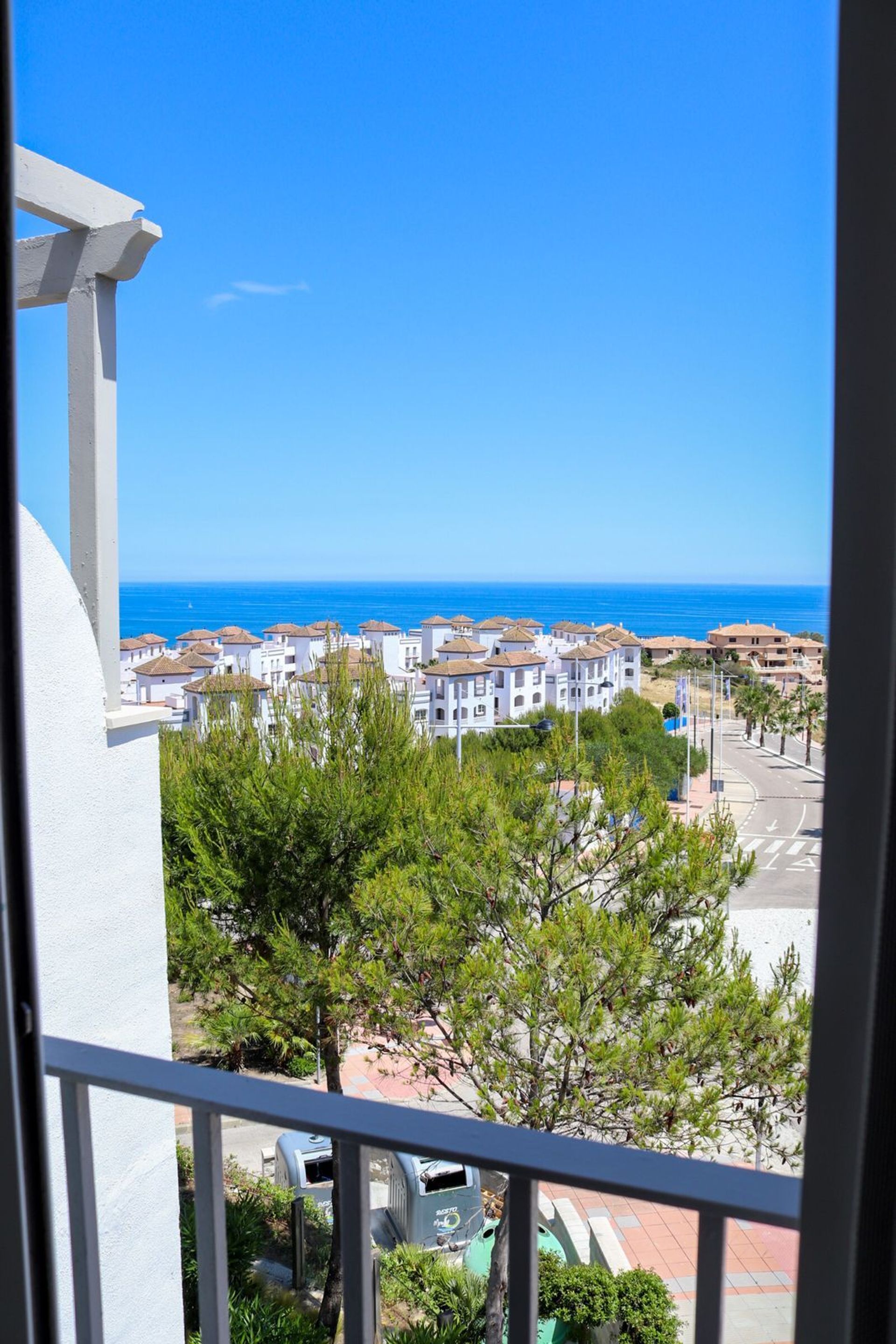 Haus im Puerto de la Duquesa, Andalusia 11866867