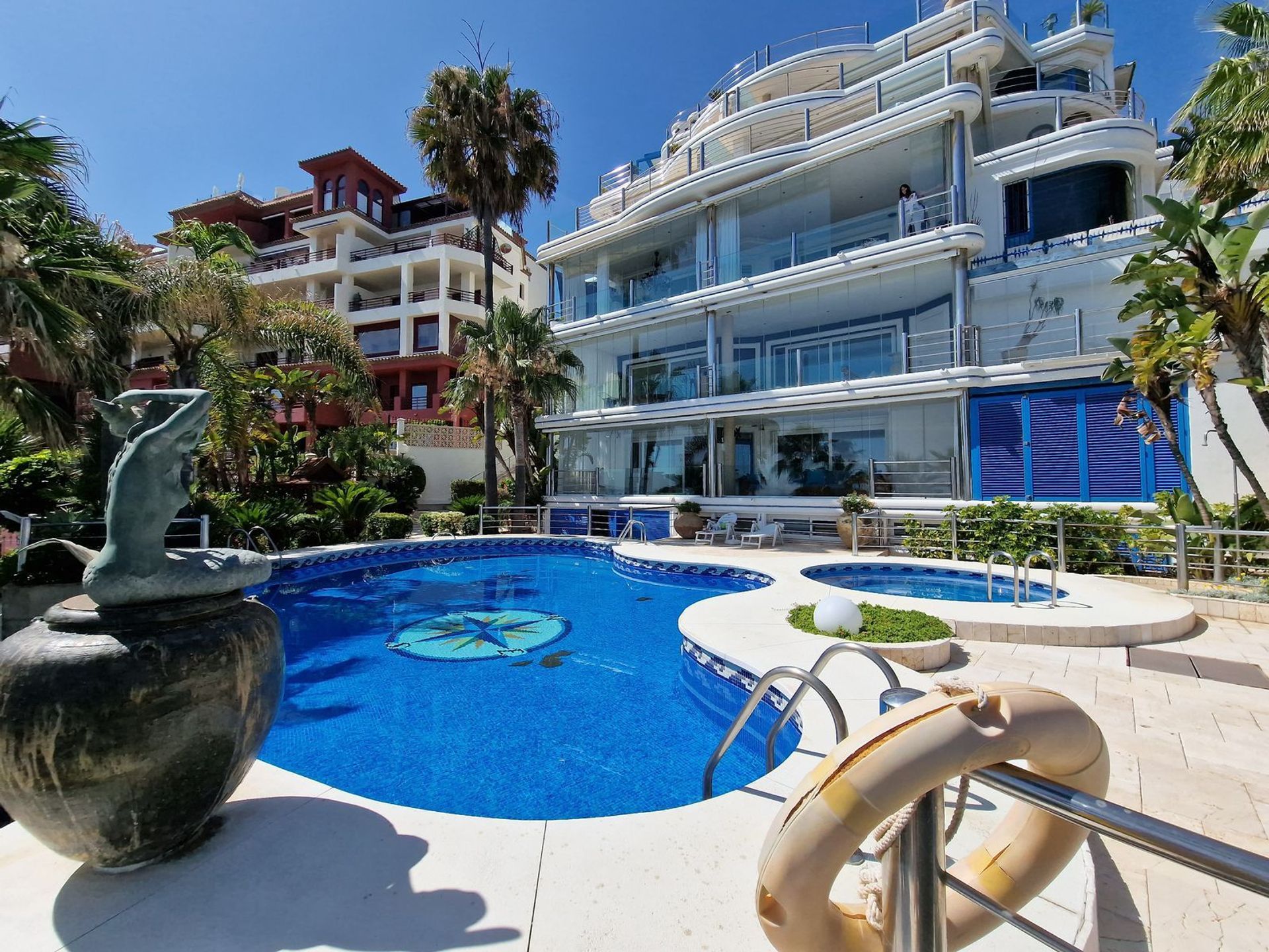 Condominium dans Benalmádena, Andalucía 11866901