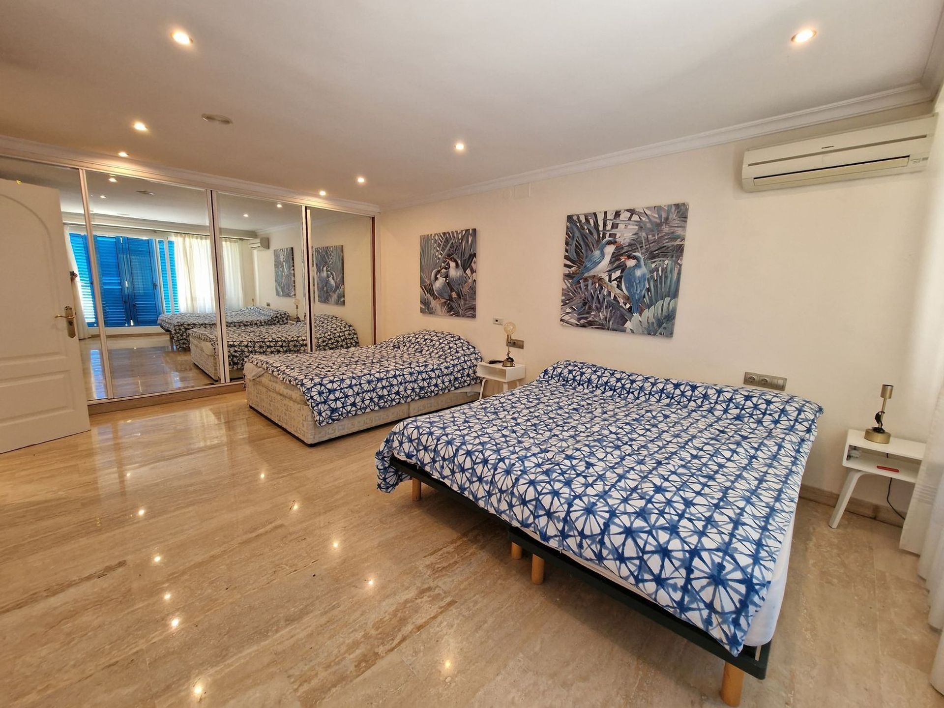 Condominium dans Benalmádena, Andalucía 11866901