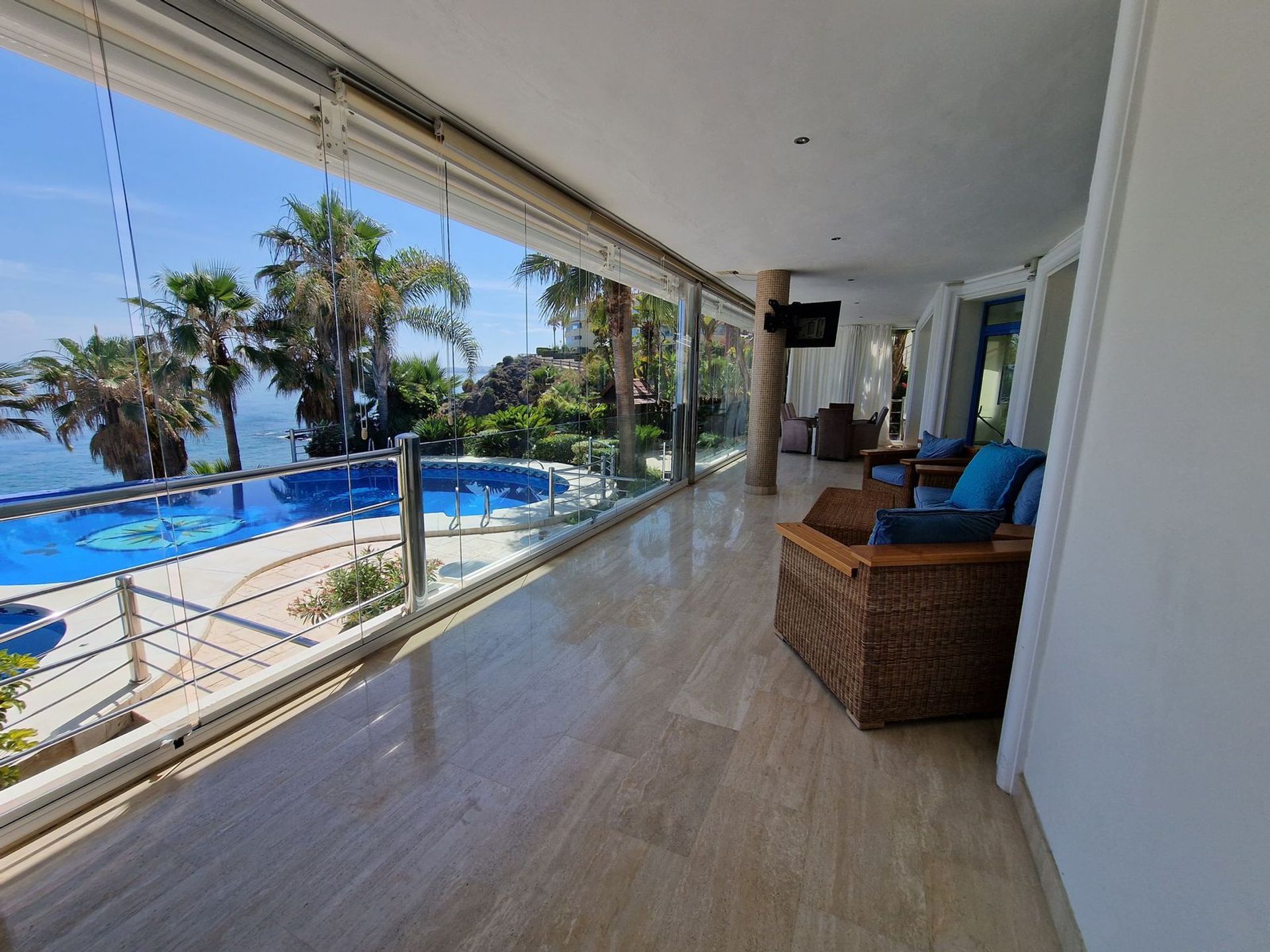 Condominium dans Benalmádena, Andalucía 11866901