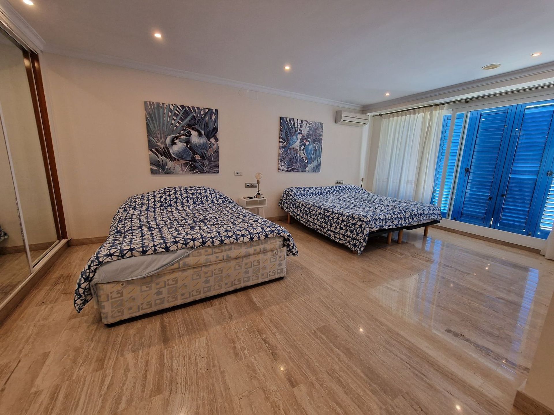 Condominium dans Benalmádena, Andalucía 11866901