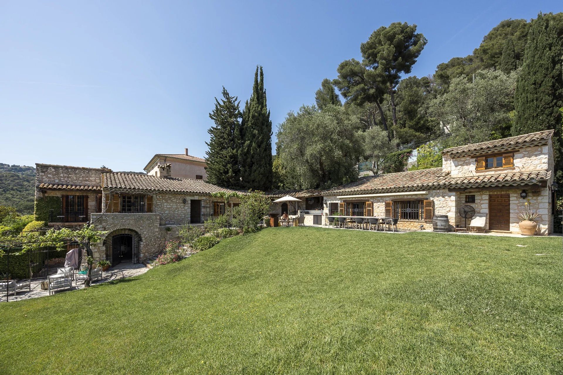 casa no Saint-Paul-de-Vence, Provença-Alpes-Costa Azul 11867137