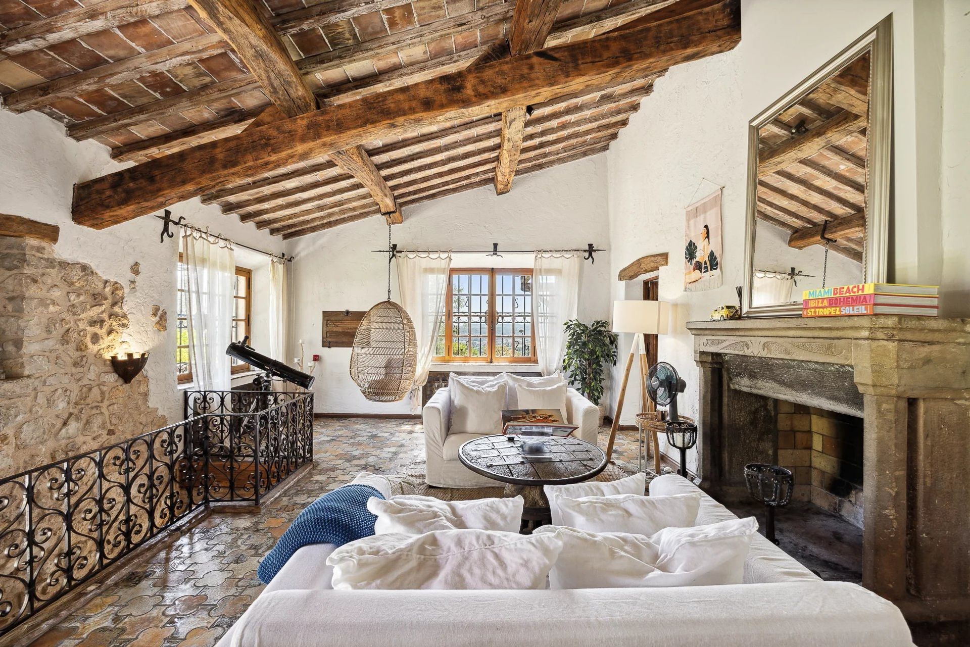 casa no Saint-Paul-de-Vence, Provença-Alpes-Costa Azul 11867137