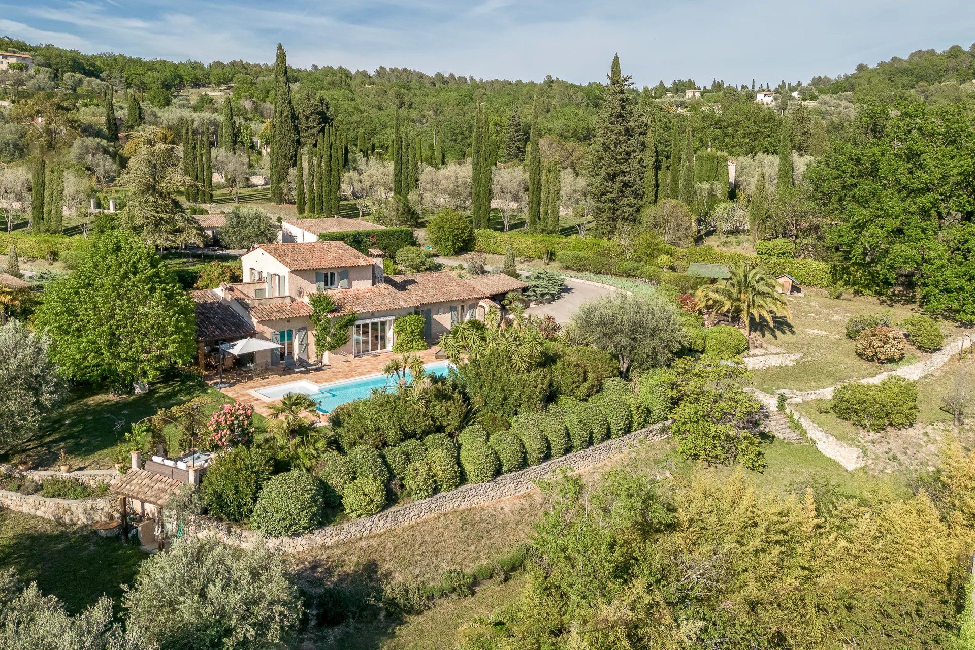 жилой дом в Grasse, Provence-Alpes-Côte d'Azur 11867141