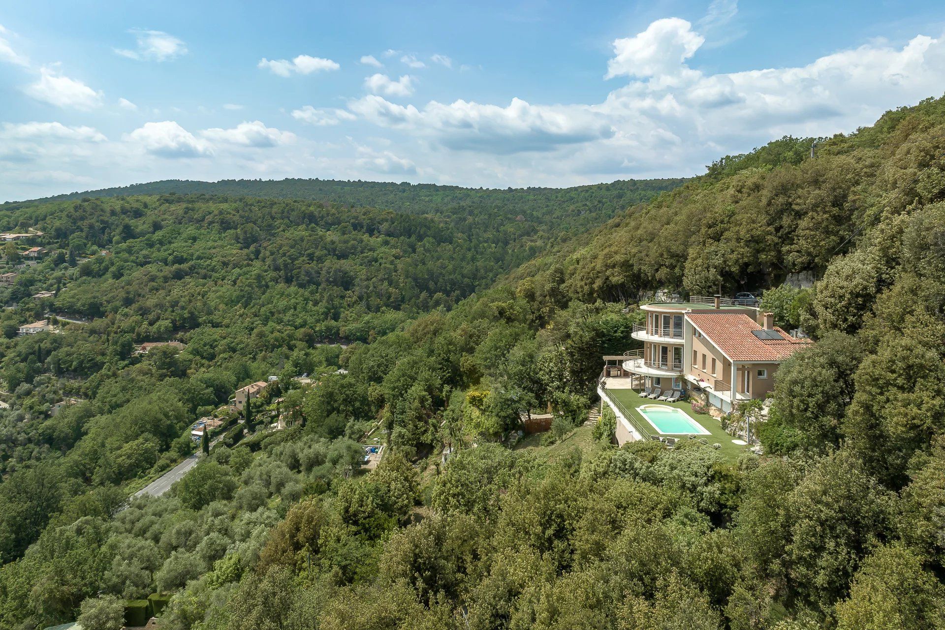 Rumah di Cabris, Provence-Alpes-Côte d'Azur 11867154