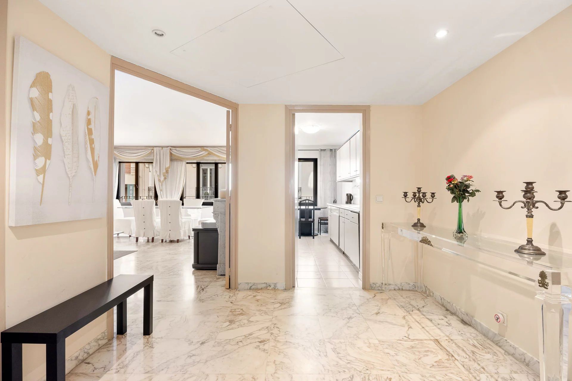 Condominium in Cannes, Provence-Alpes-Cote d'Azur 11867209