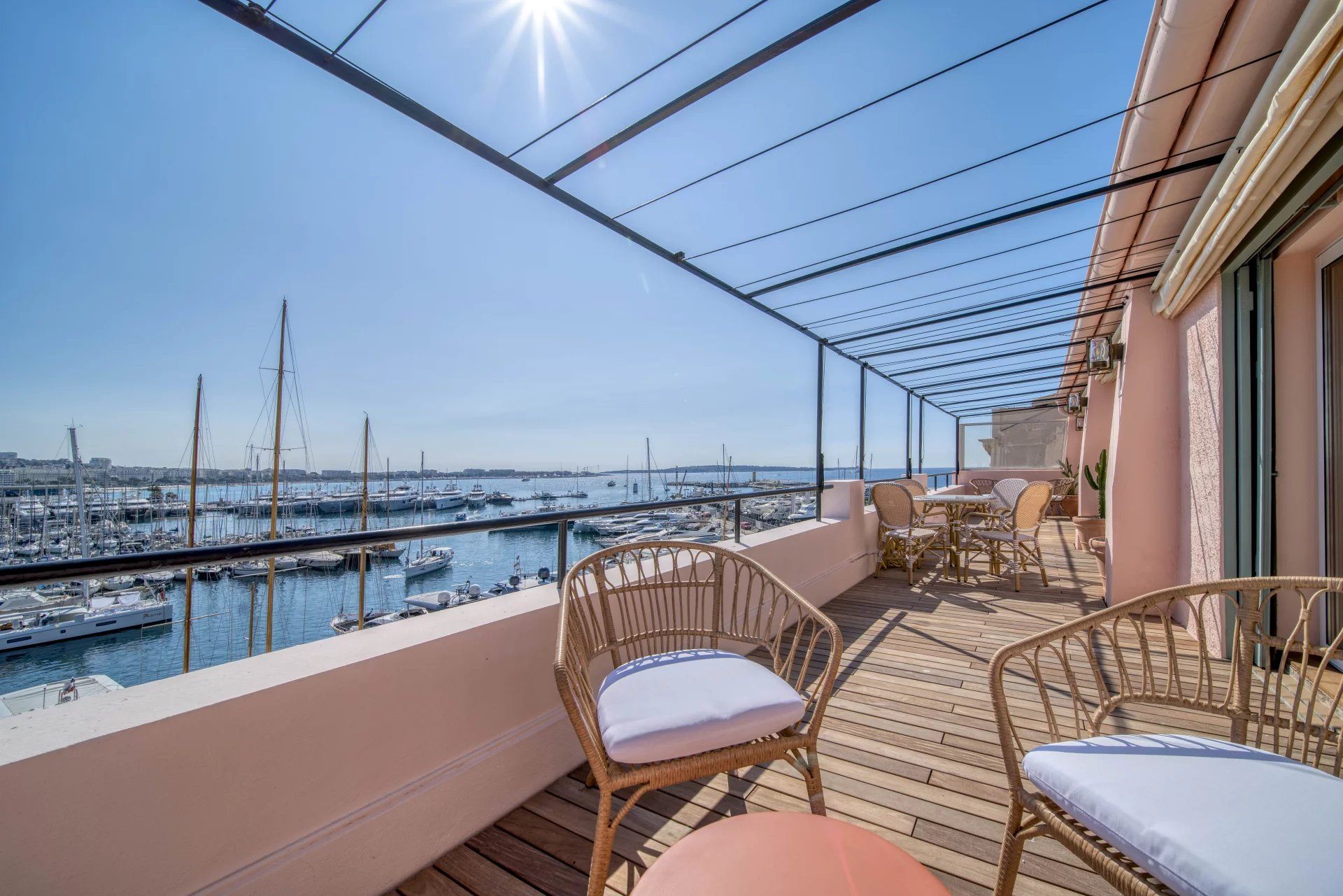 Condominio nel Cannes, Provenza-Alpi-Costa Azzurra 11867277