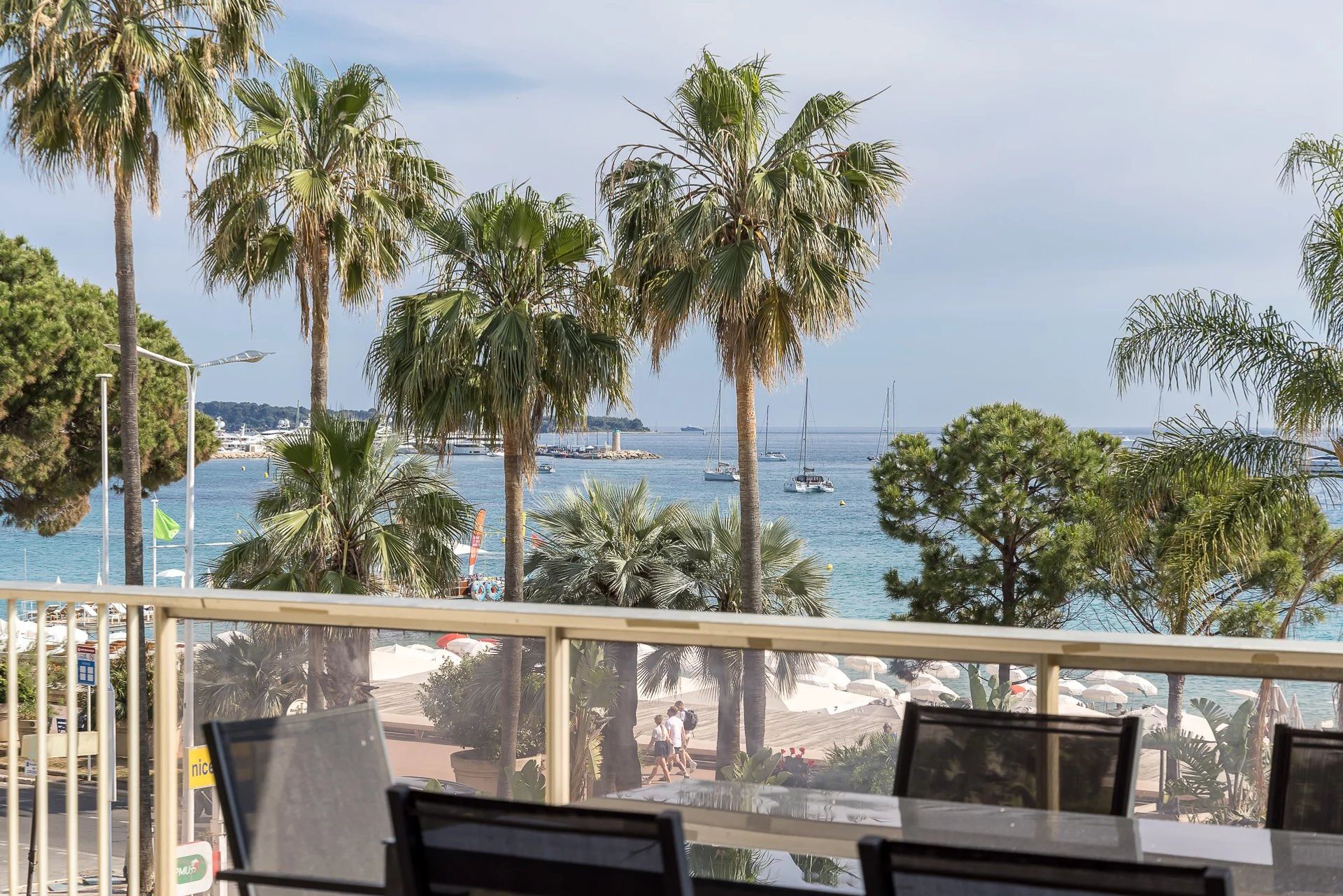 Condominium dans Cannes, Provence-Alpes-Côte d'Azur 11867284