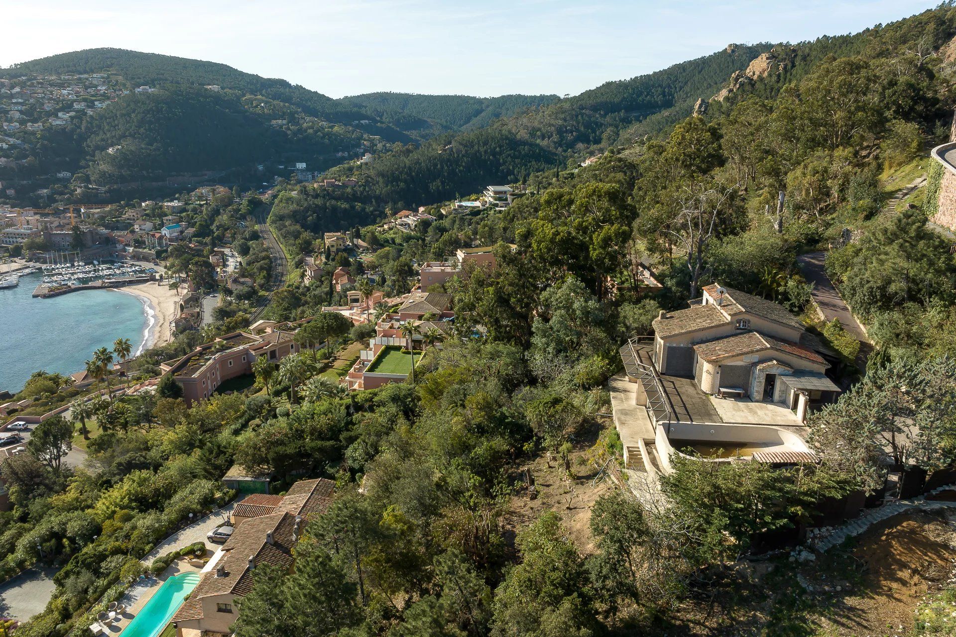 Huis in Théoule-sur-Mer, Provence-Alpes-Côte d'Azur 11867288