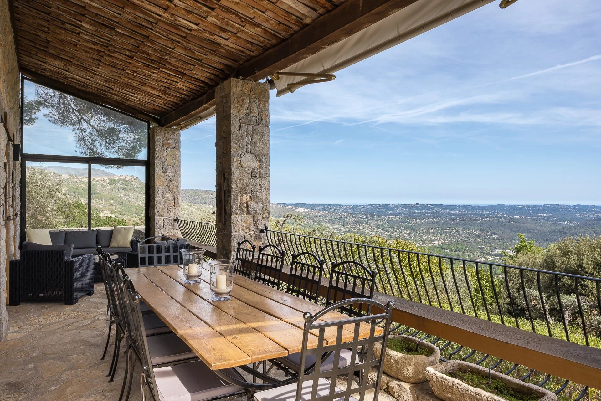 σπίτι σε Le Tignet, Provence-Alpes-Côte d'Azur 11867376