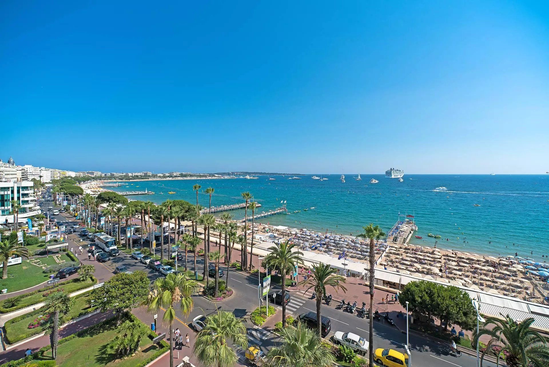 Кондоминиум в Cannes, Provence-Alpes-Cote d'Azur 11867405