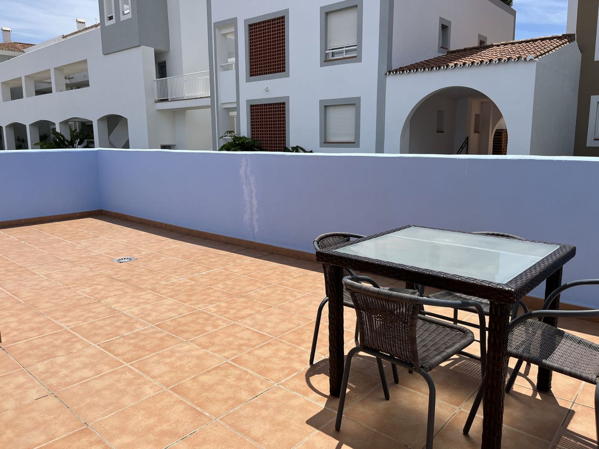 Osakehuoneisto sisään Estepona, Andalucía 11868335