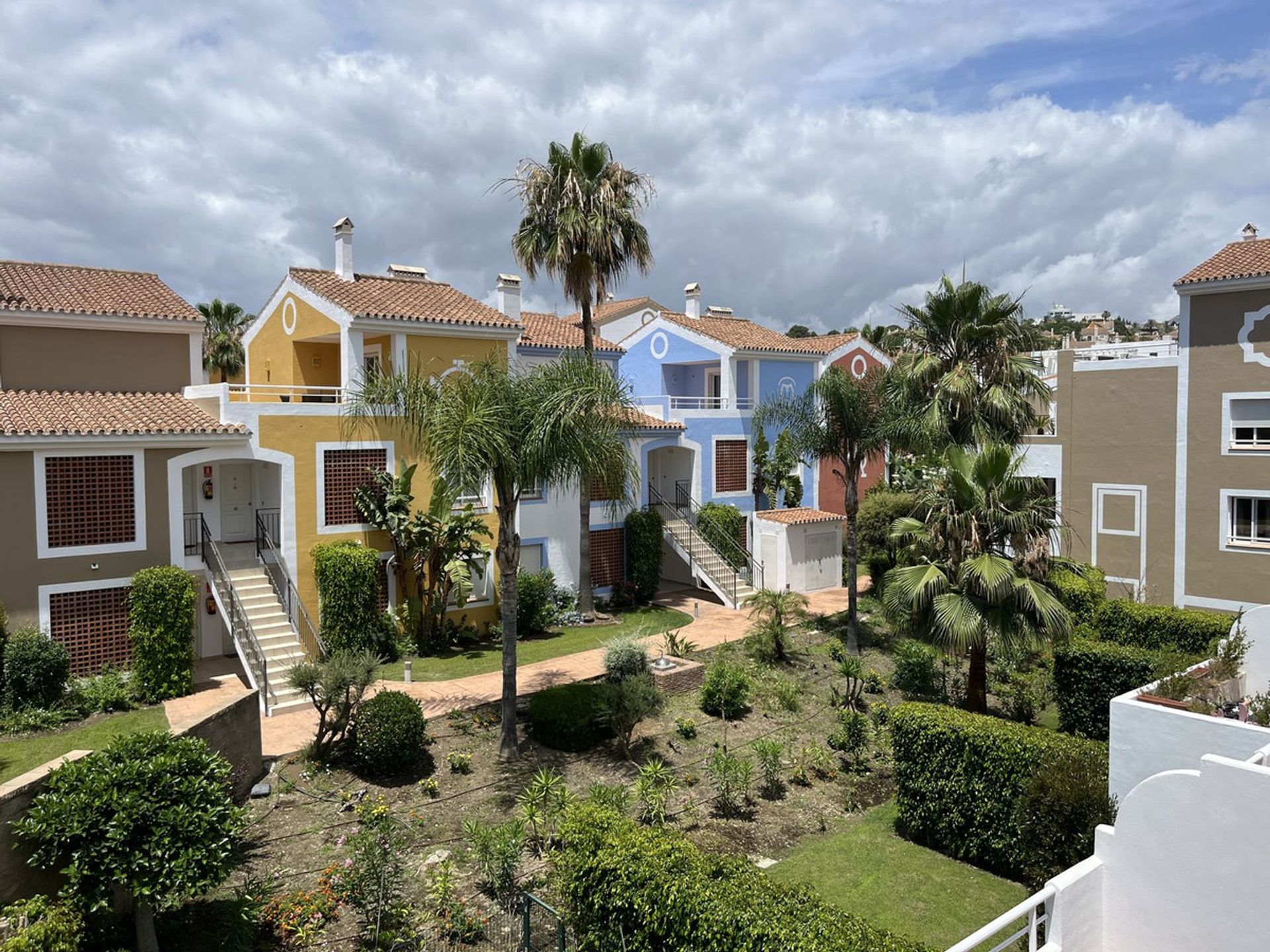 Osakehuoneisto sisään Estepona, Andalucía 11868335