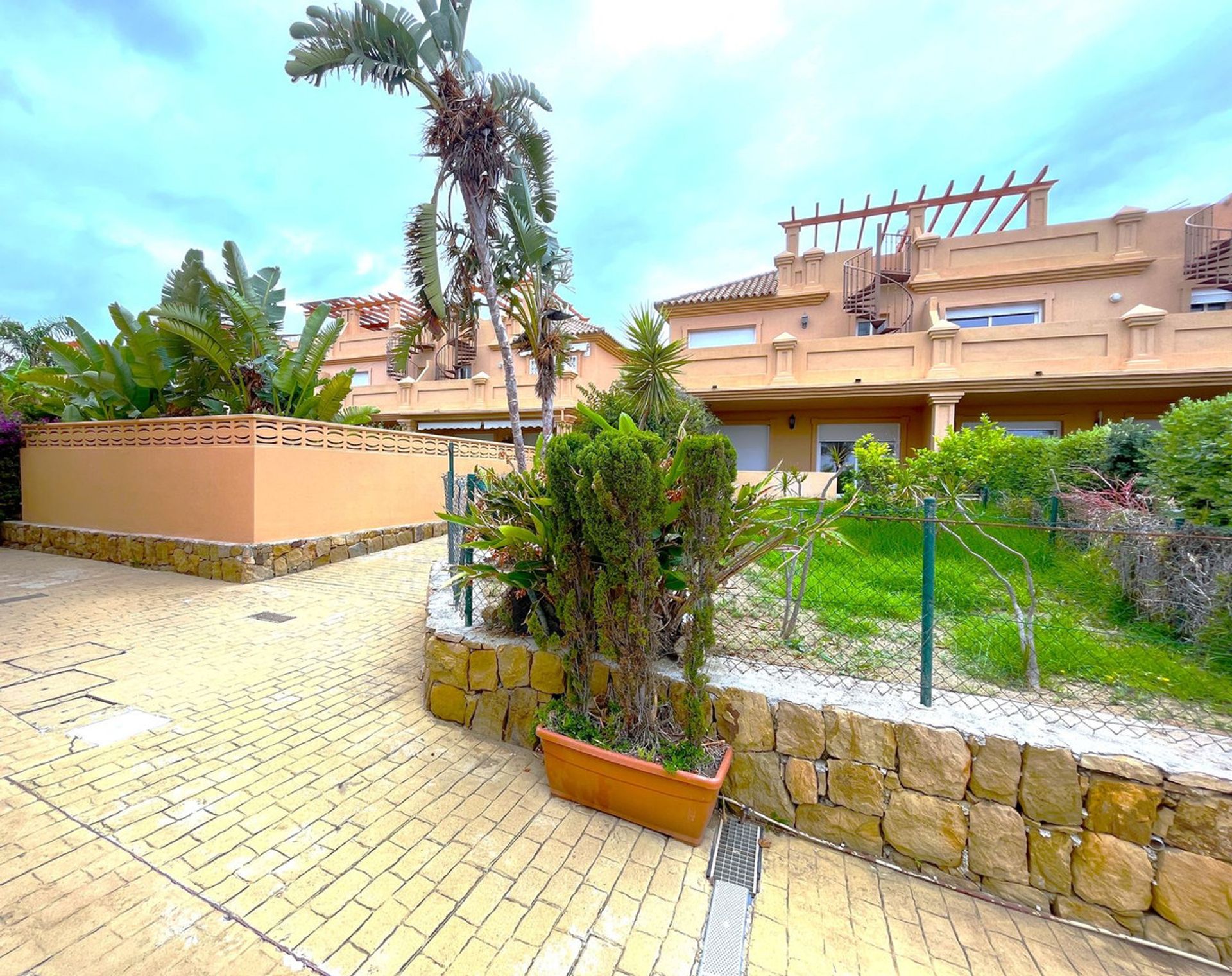 House in Estepona, Andalucía 11868775