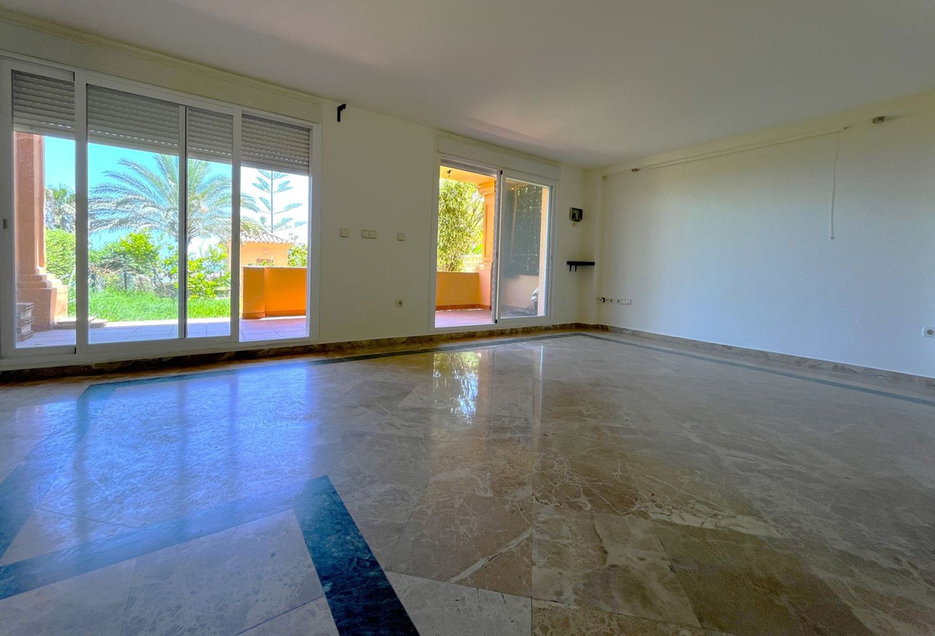 House in Estepona, Andalucía 11868775